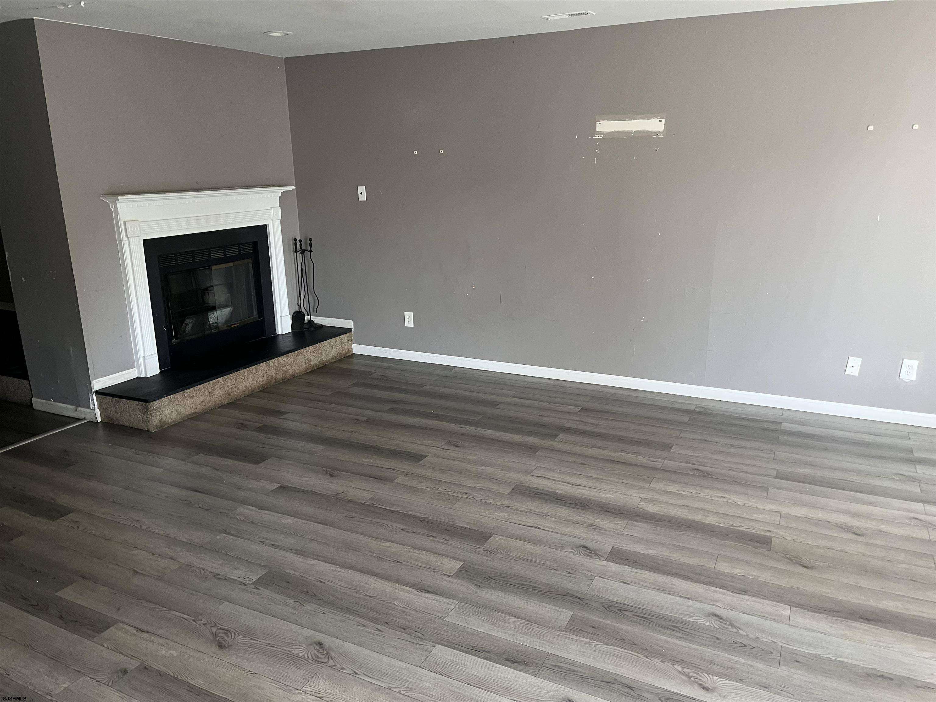 Mays Landing, NJ 08330-2631,5098 Radnor Ct