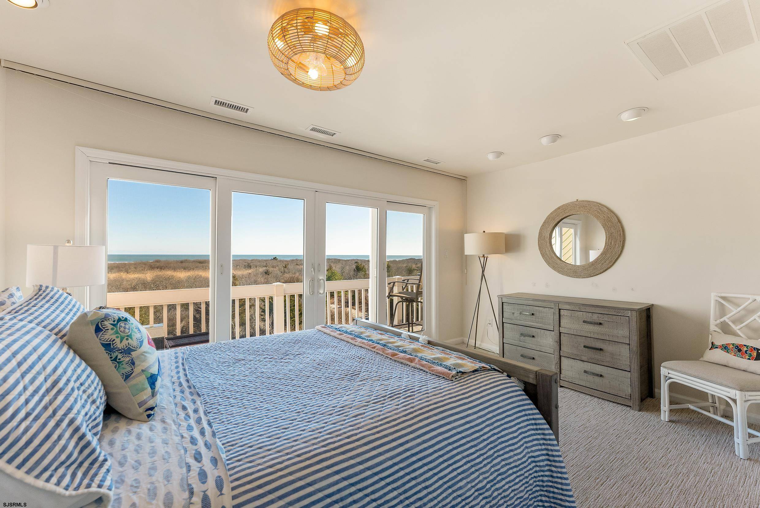Brigantine, NJ 08203,323 44th St S Street