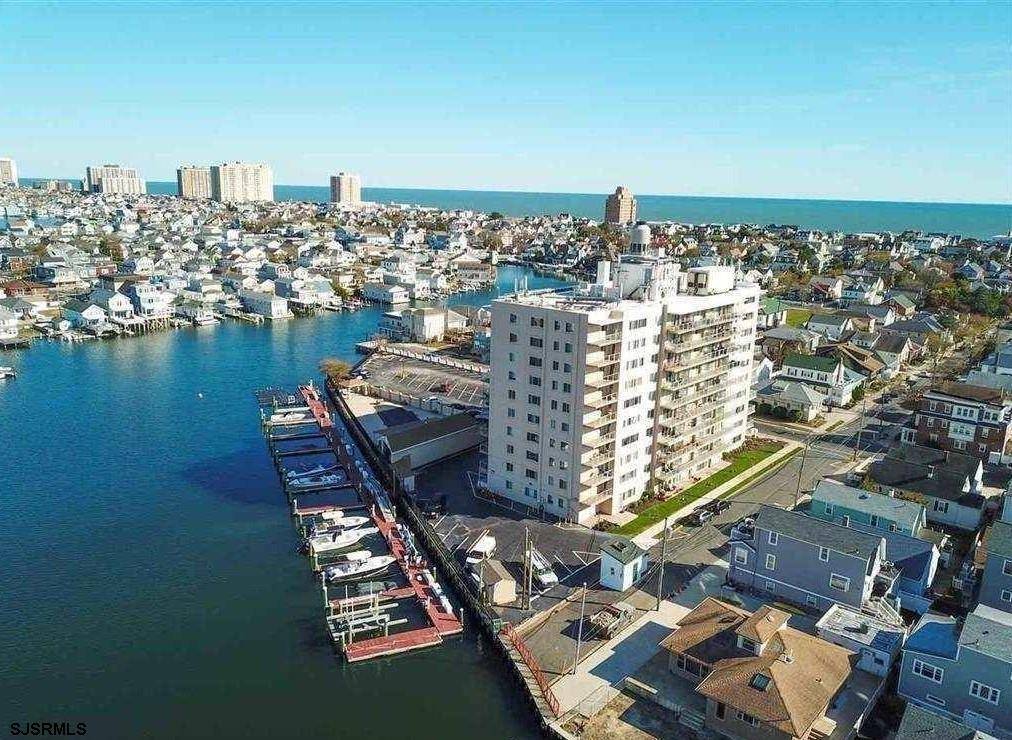 Ventnor, NJ 08406,6101 Monmouth #201
