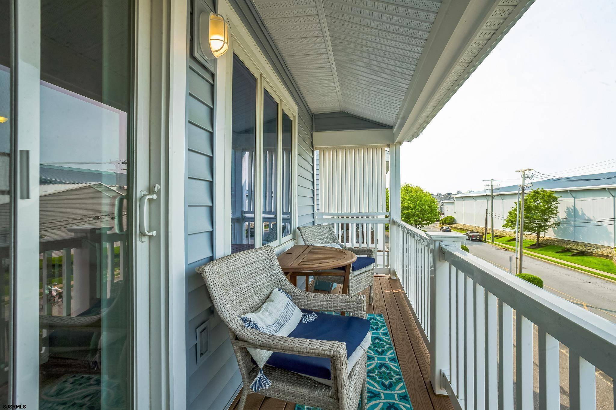Somers Point, NJ 08244,402 Harbour Cove #402