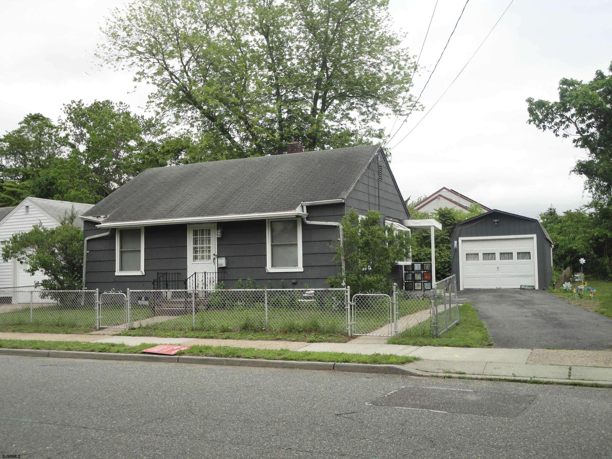 Pleasantville, NJ 08232,928 Linden Ave