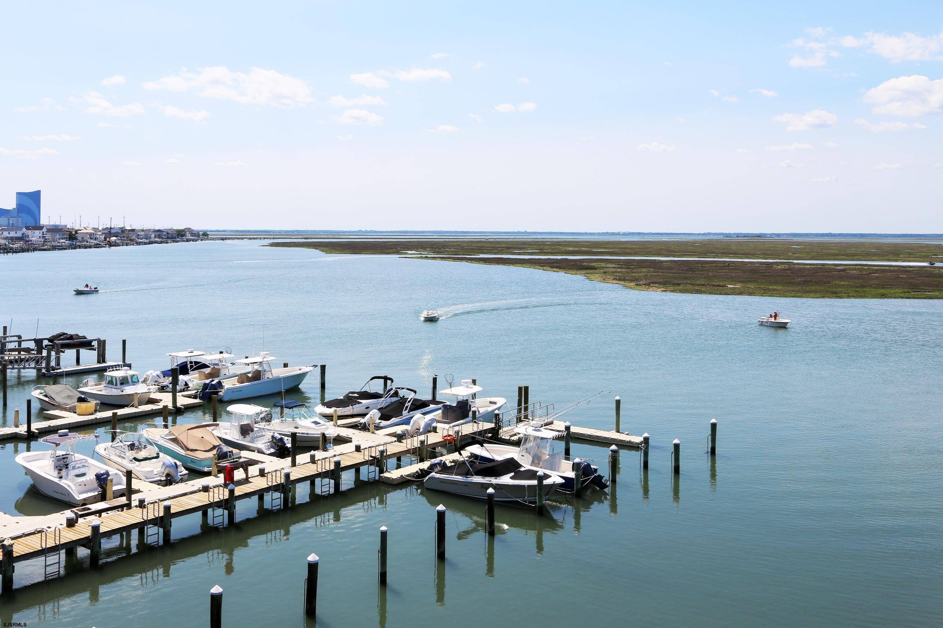 Brigantine, NJ 08203,3007 Bayshore Ave #23