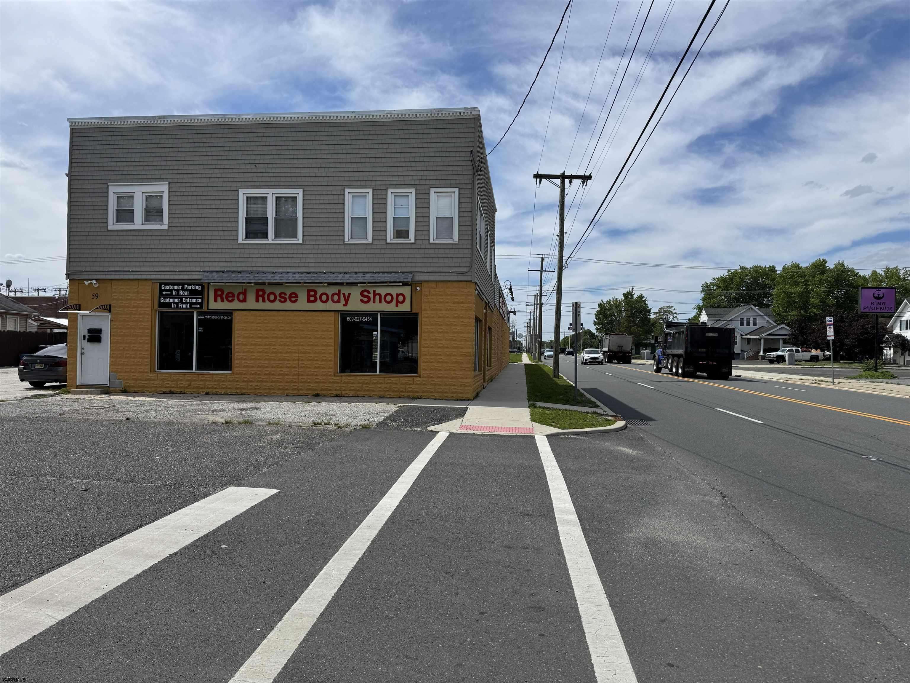 Egg Harbor City, NJ 08215-9563,220 E White Horse Pike