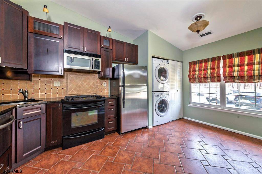 Galloway Township, NJ 08205,24 Club Pl