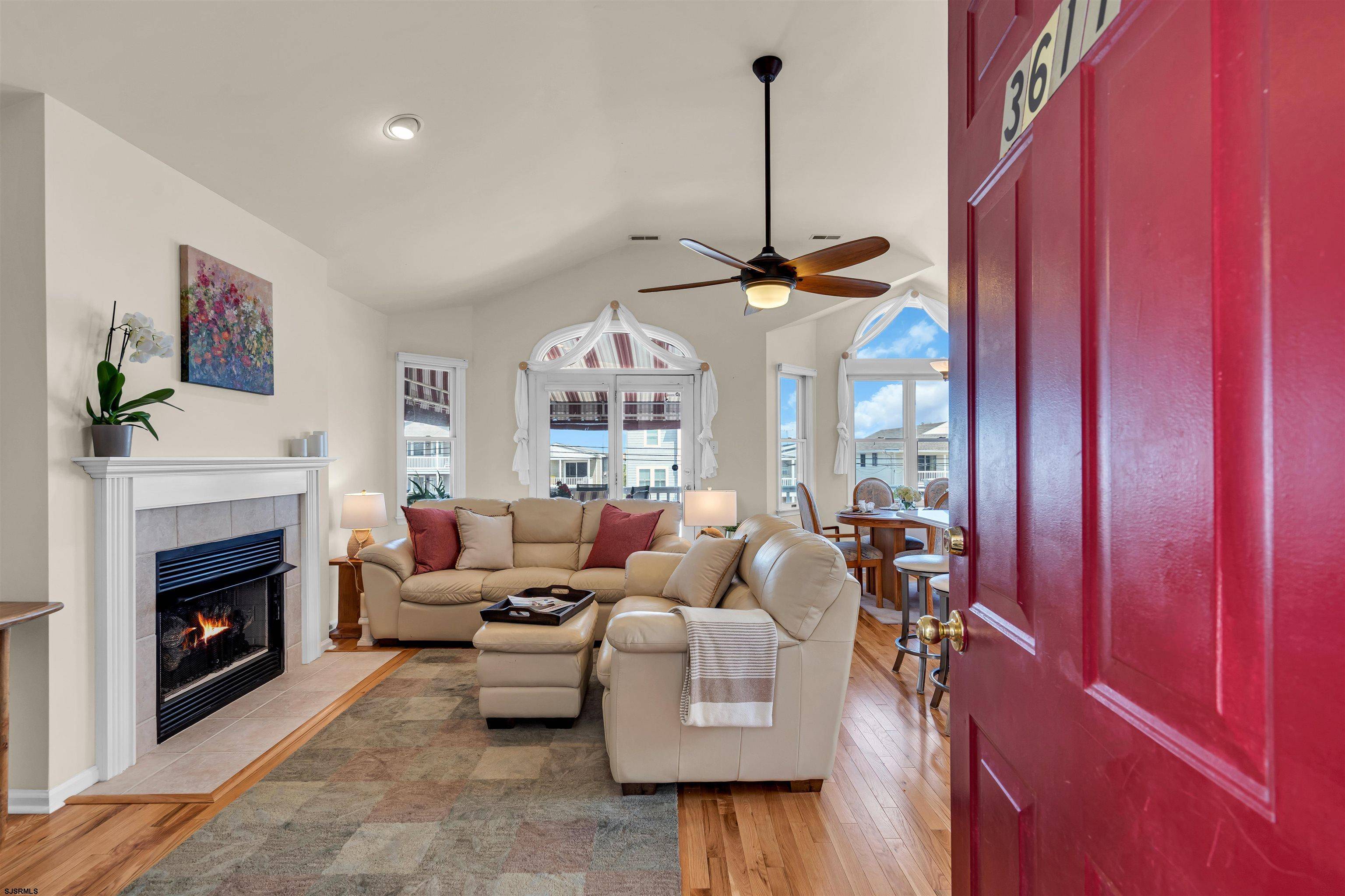 Ocean City, NJ 08226,3611 West Avenue #2