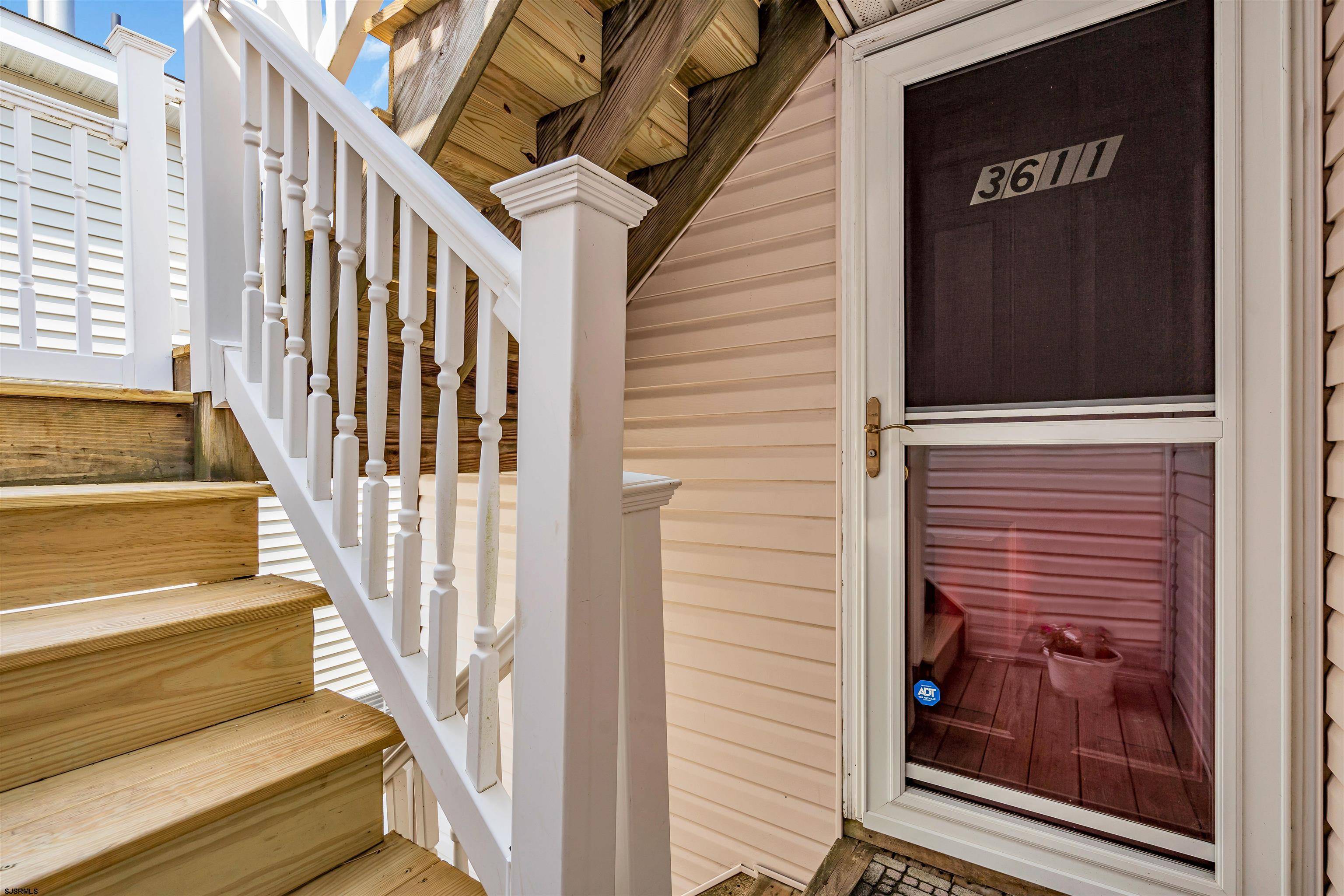 Ocean City, NJ 08226,3611 West Avenue #2