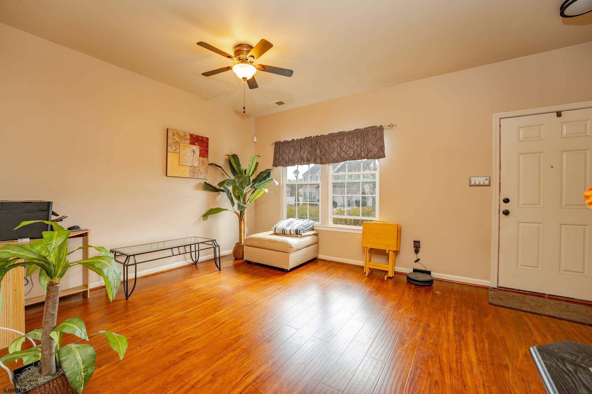 Mays Landing, NJ 08330,19 Rue Chagall
