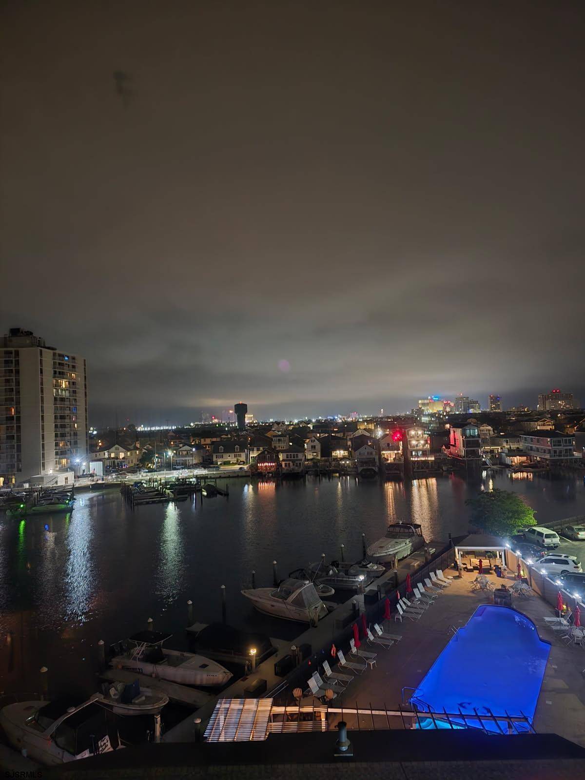 Ventnor, NJ 08406,6101 Monmouth Ave #612