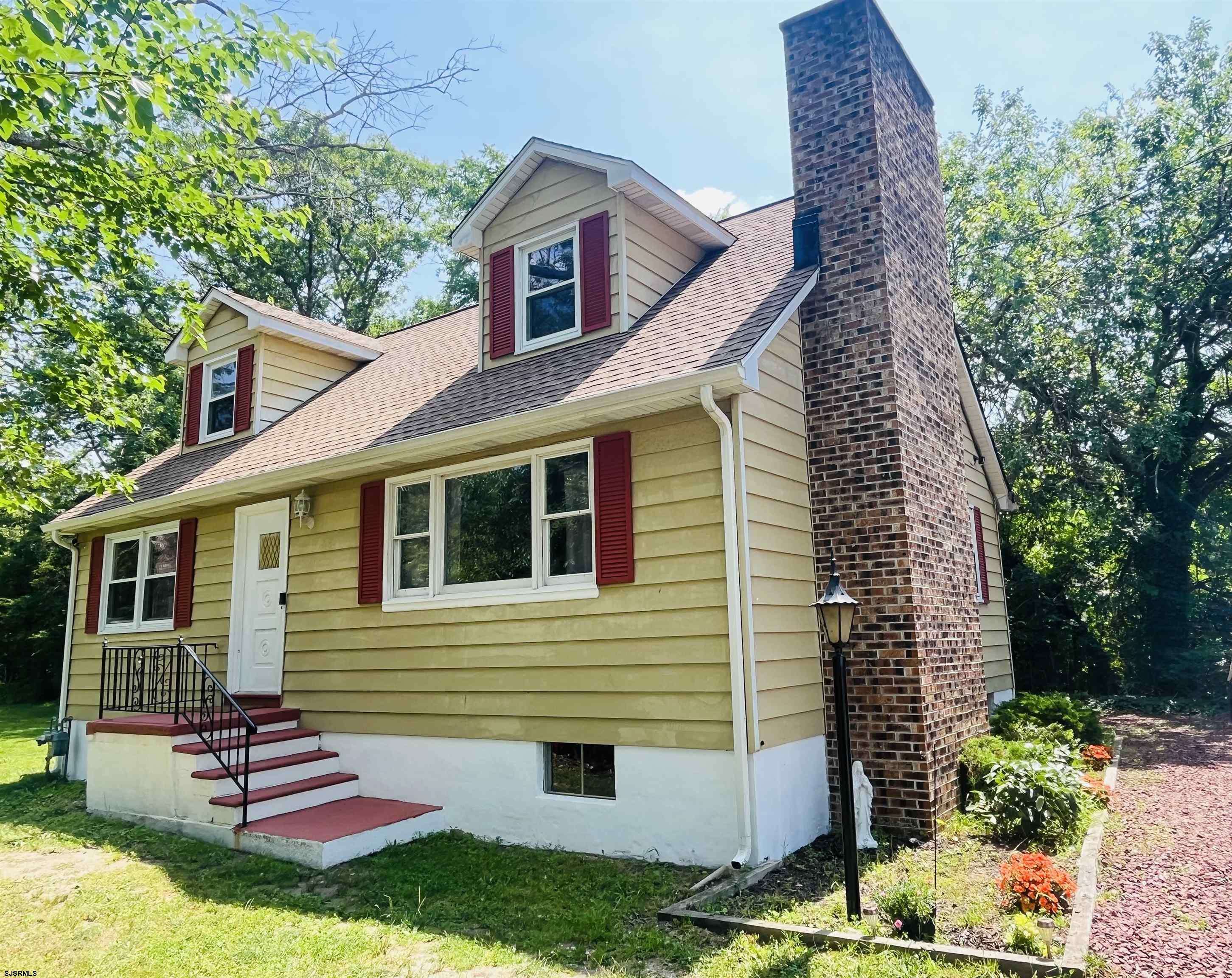 Mays Landing, NJ 08330,6989 Harding Highway