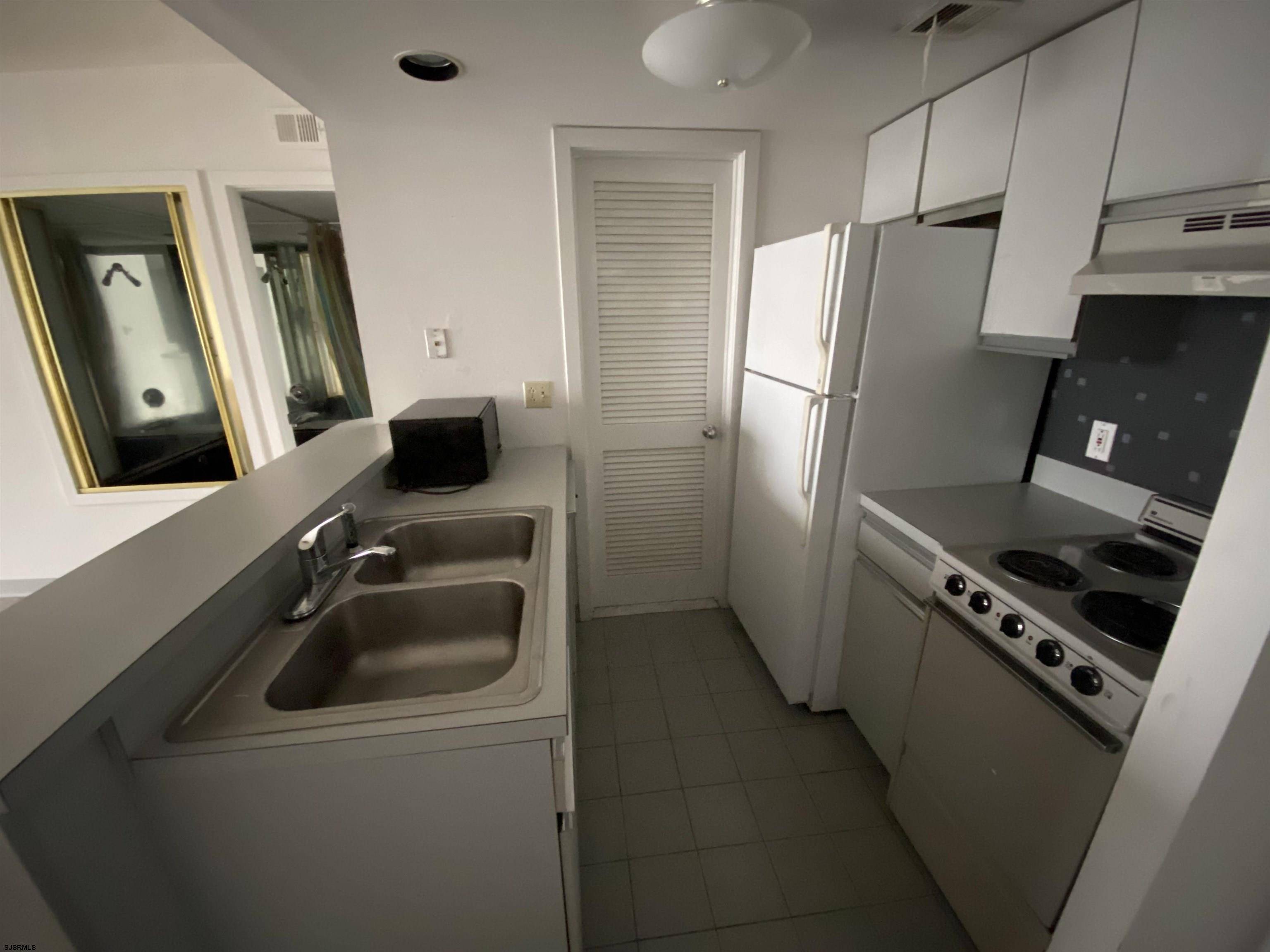 Atlantic City, NJ 08401,3851 Boardwalk