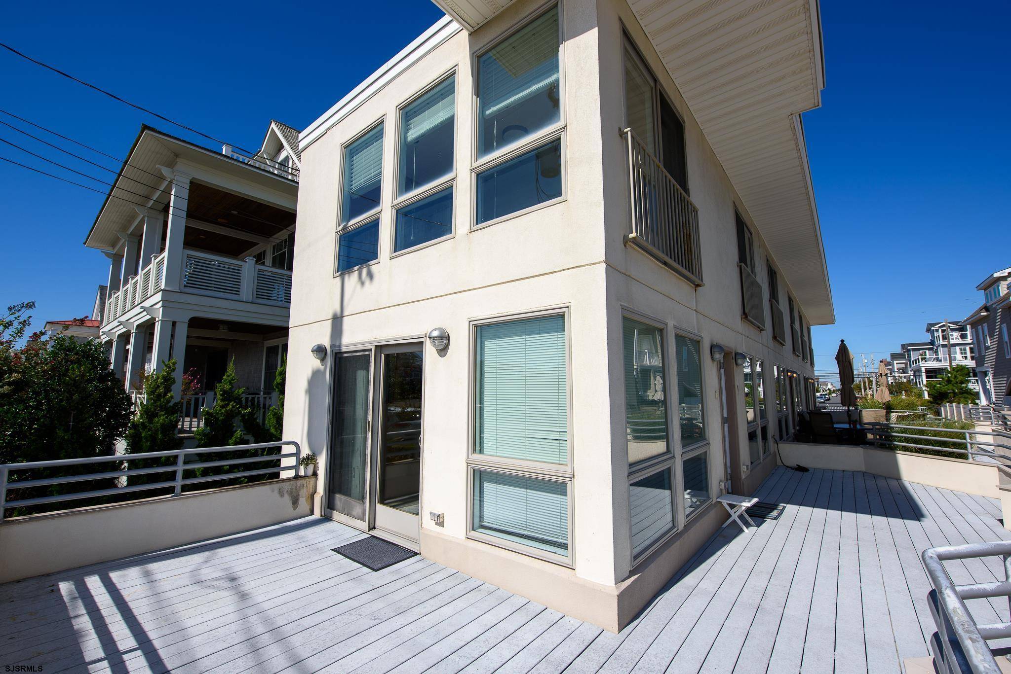 Longport, NJ 08403,3215 Atlantic Ave
