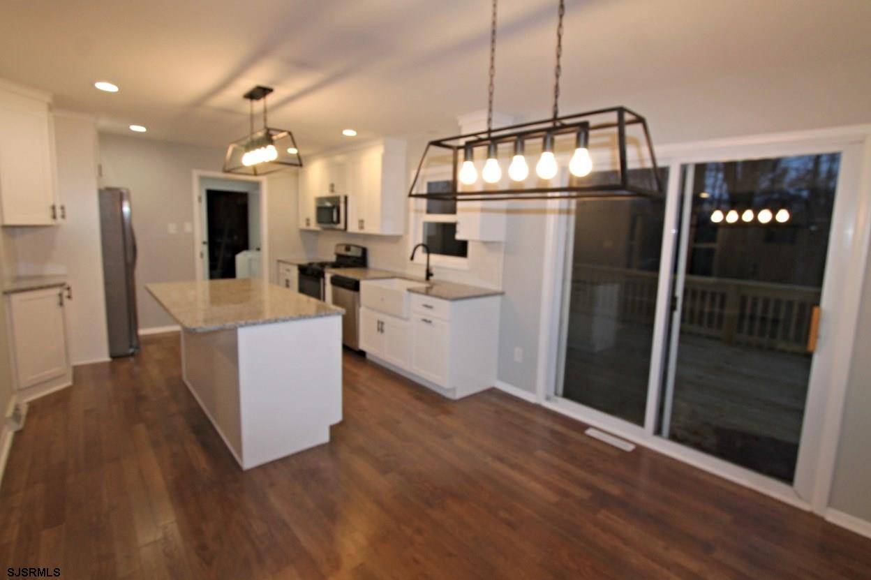 Northfield, NJ 08225,607 Herzel Ave