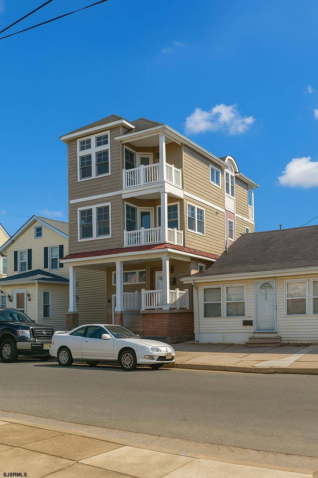 Ventnor, NJ 08406-3014,124 N Newport Ave