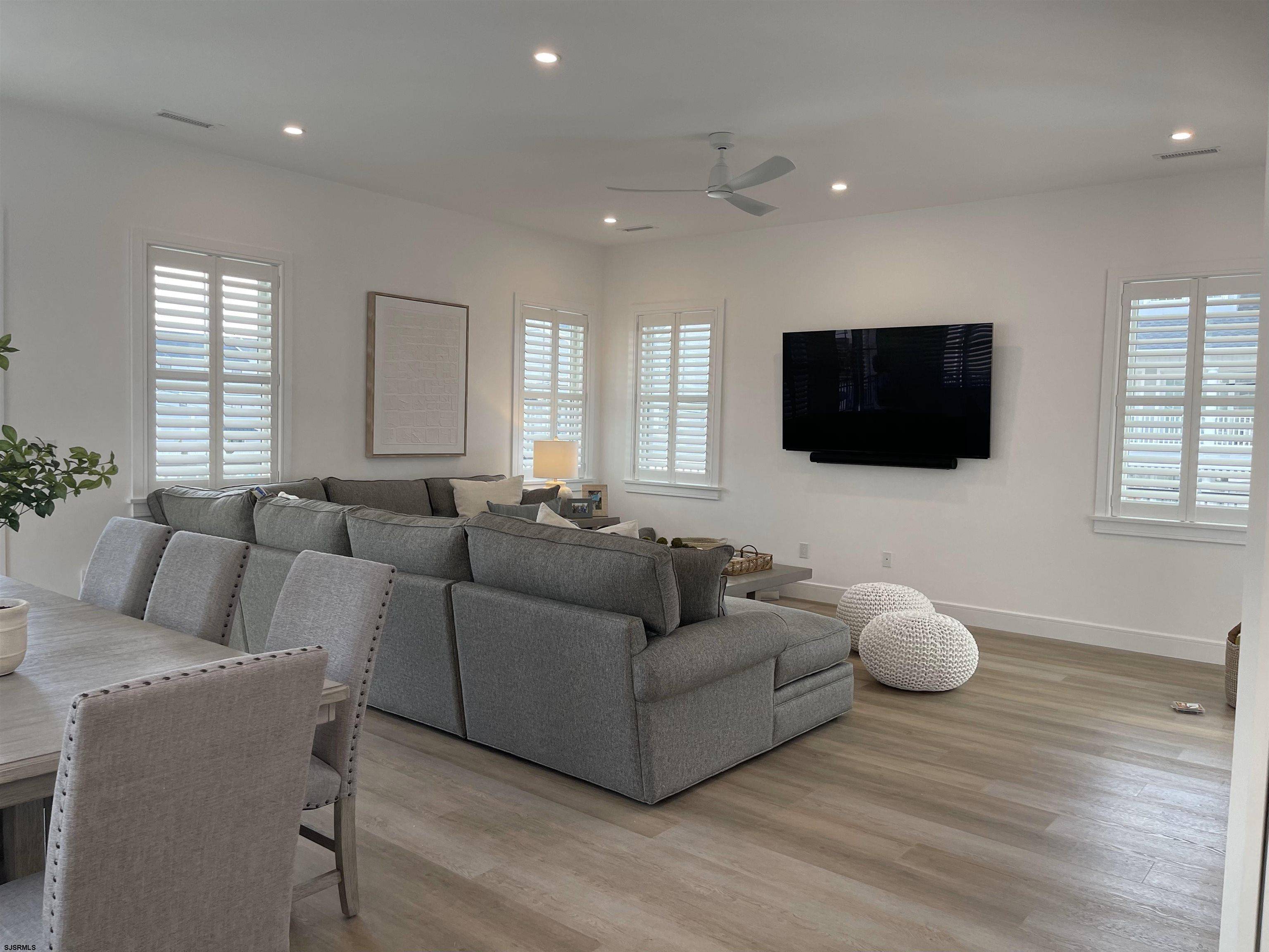 Margate, NJ 08402,101 S Madison Ave