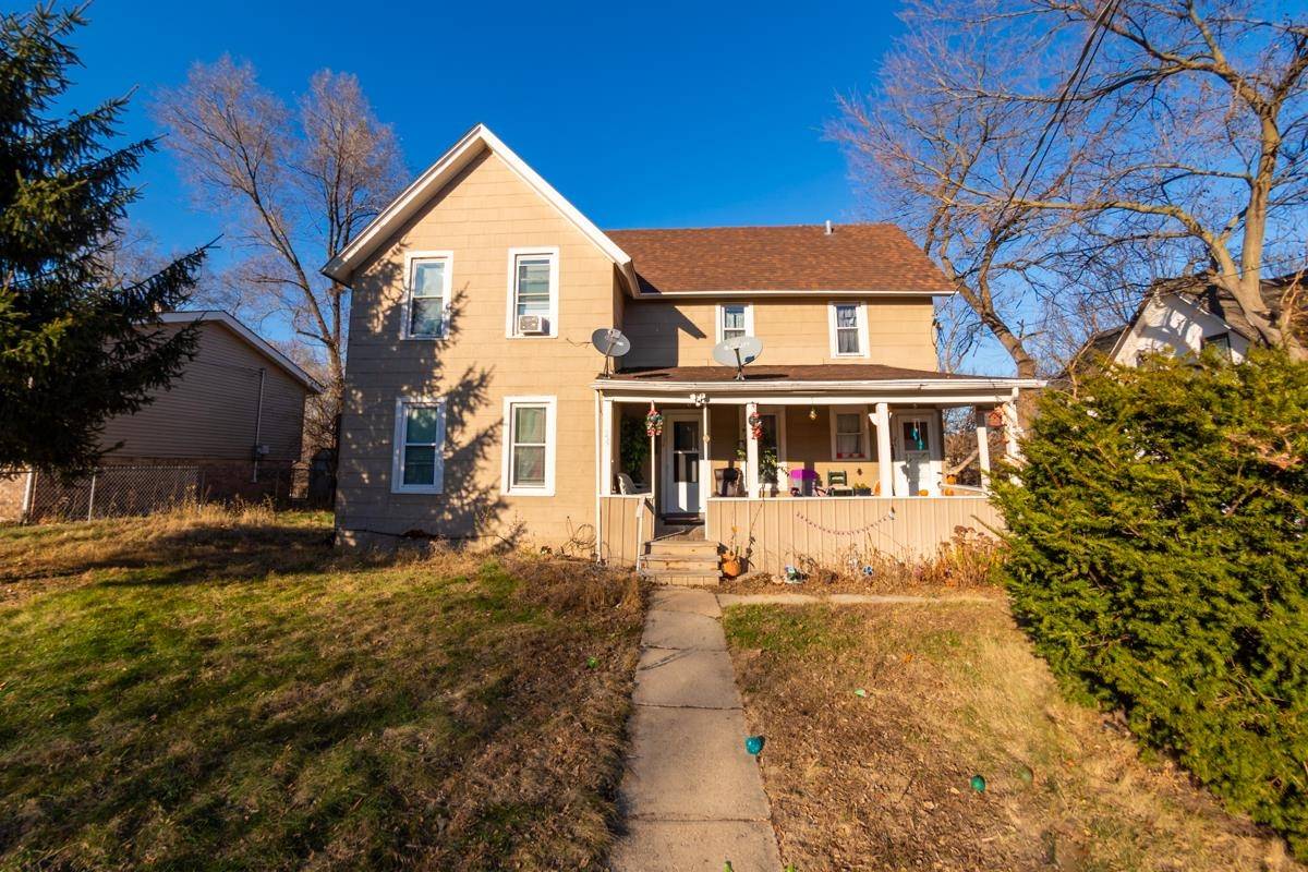 Rockford, IL 61107,1120 Benton Street