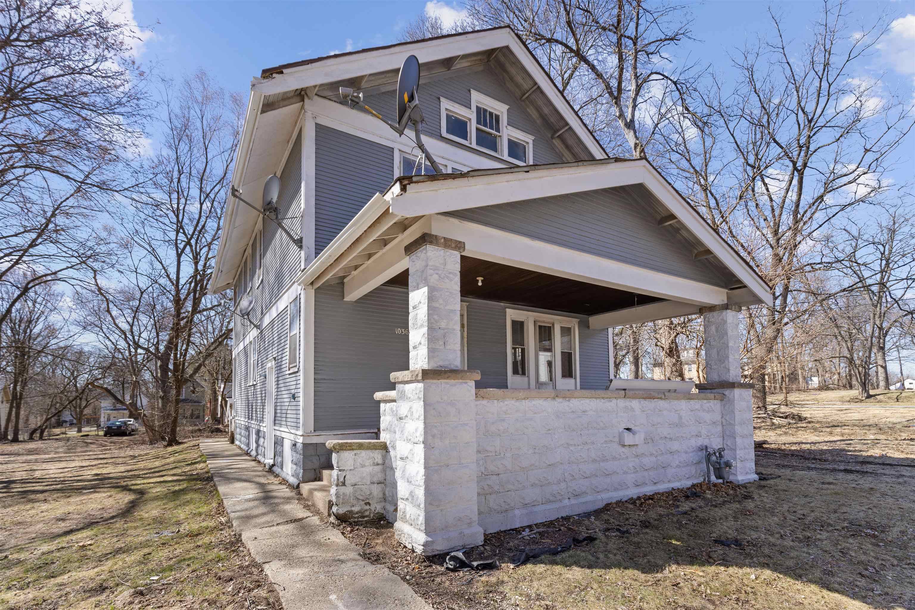 Rockford, IL 61103,1036 N Winnebago Street