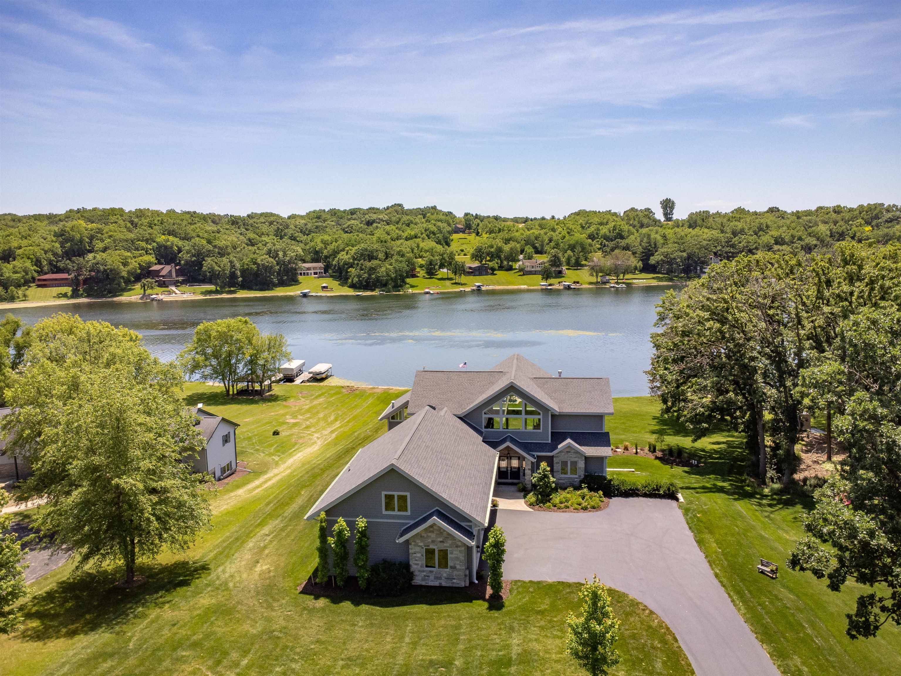 Lake Carroll, IL 61046,25-80 Lake Carroll Boulevard