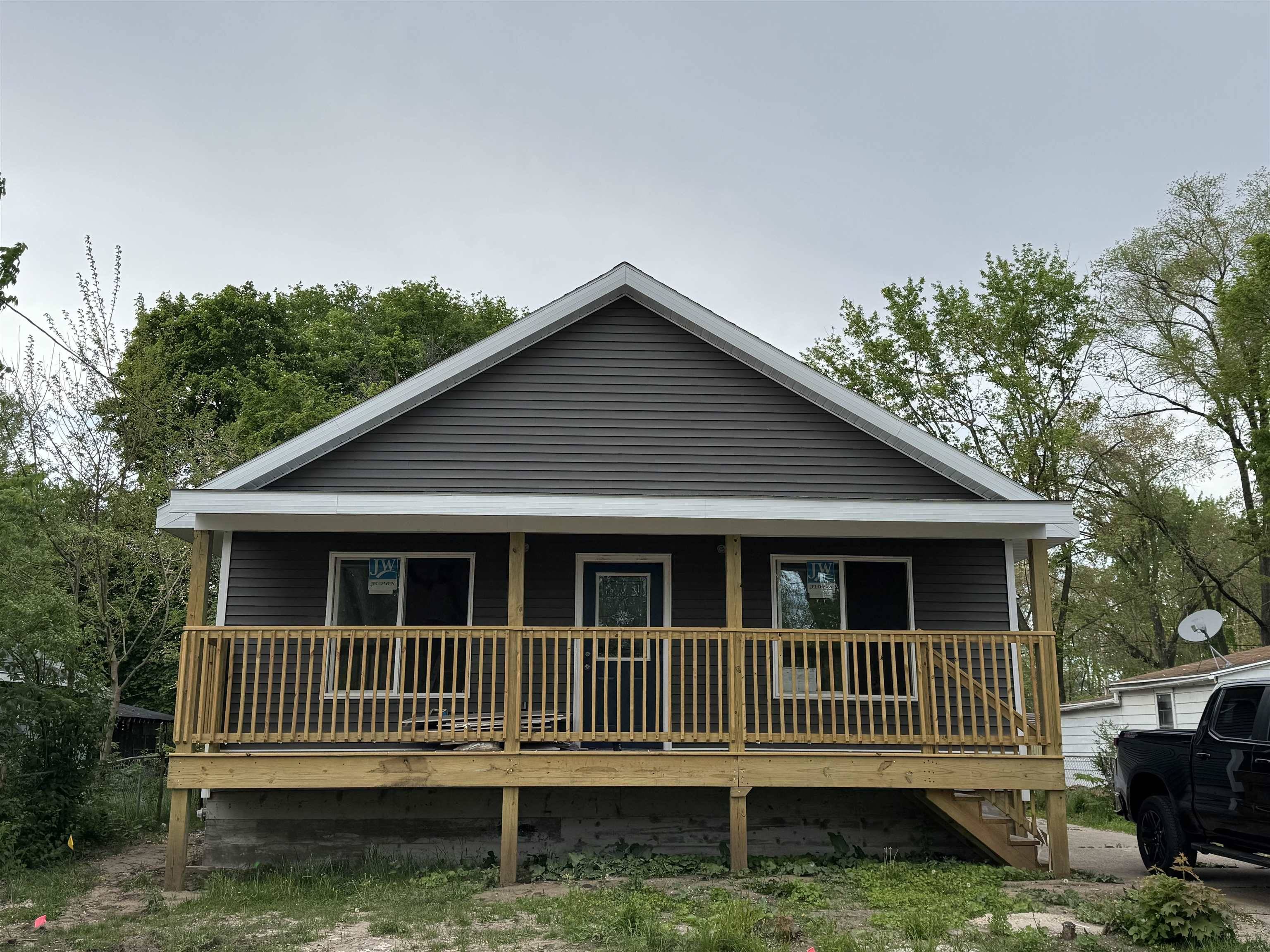 Rockford, IL 61109,826 Barnum Road