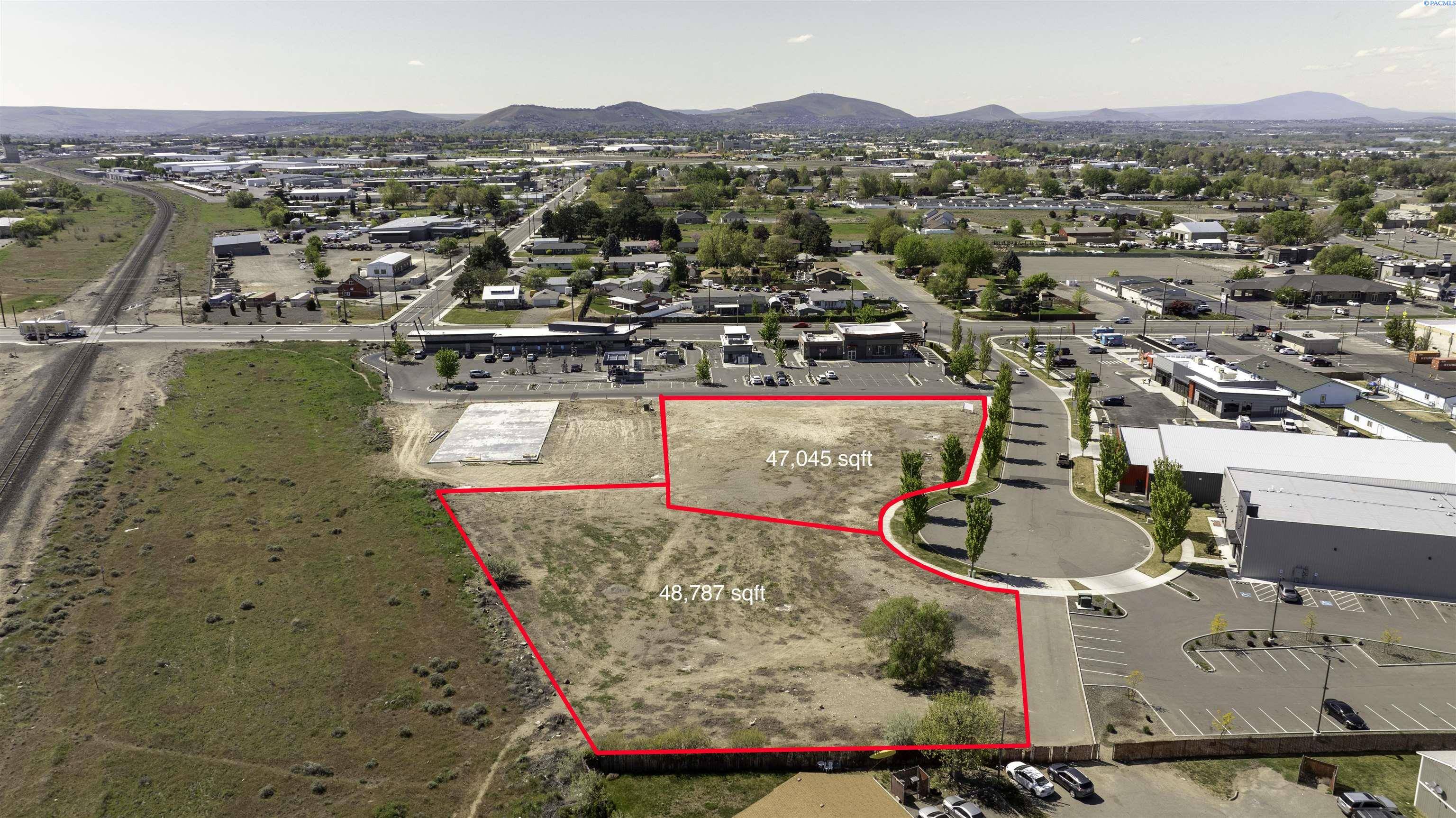 Kennewick, WA 99336,5203 W Okanogan Place