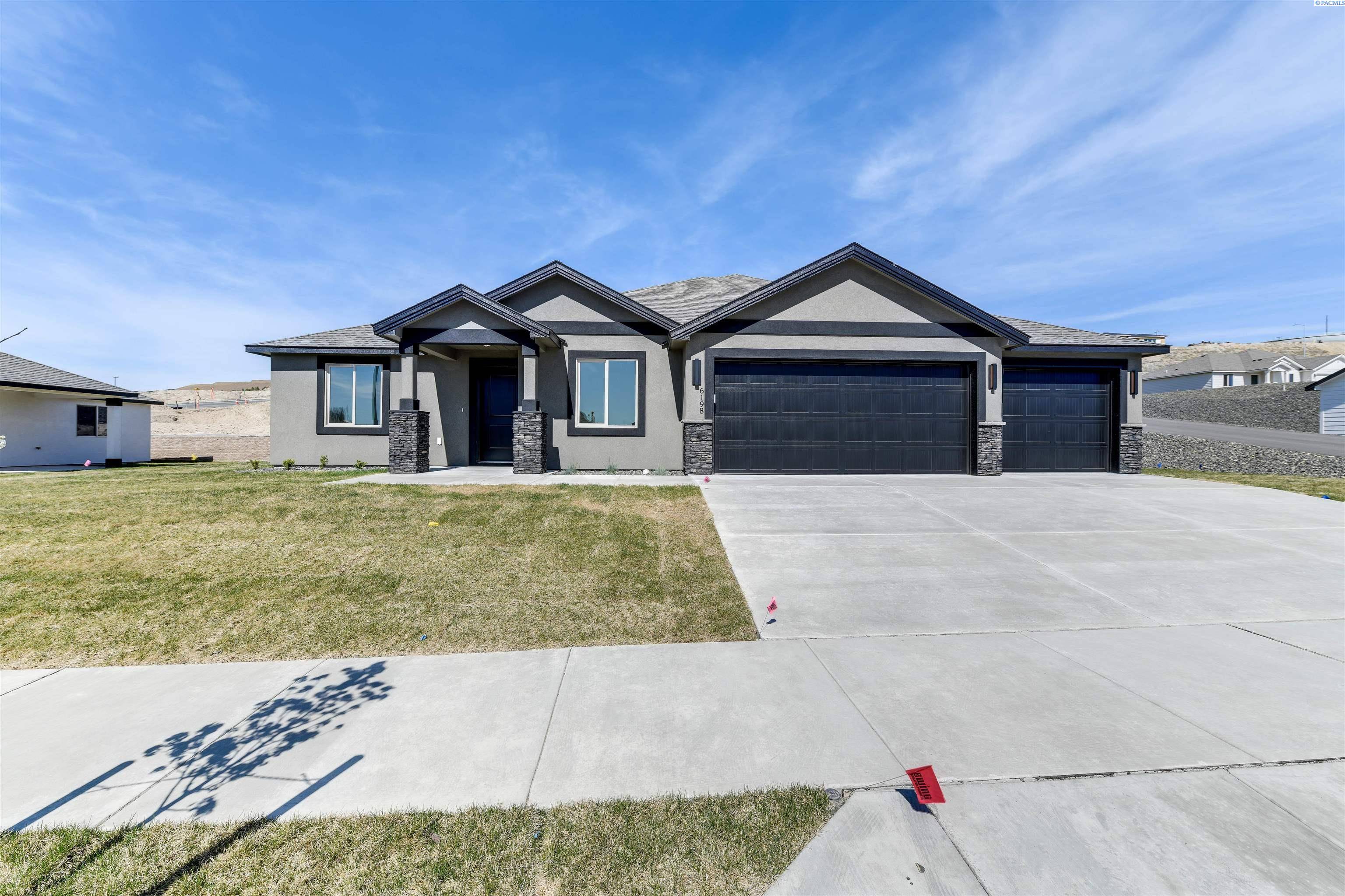 Kennewick, WA 99338,6198 W 30th Pl