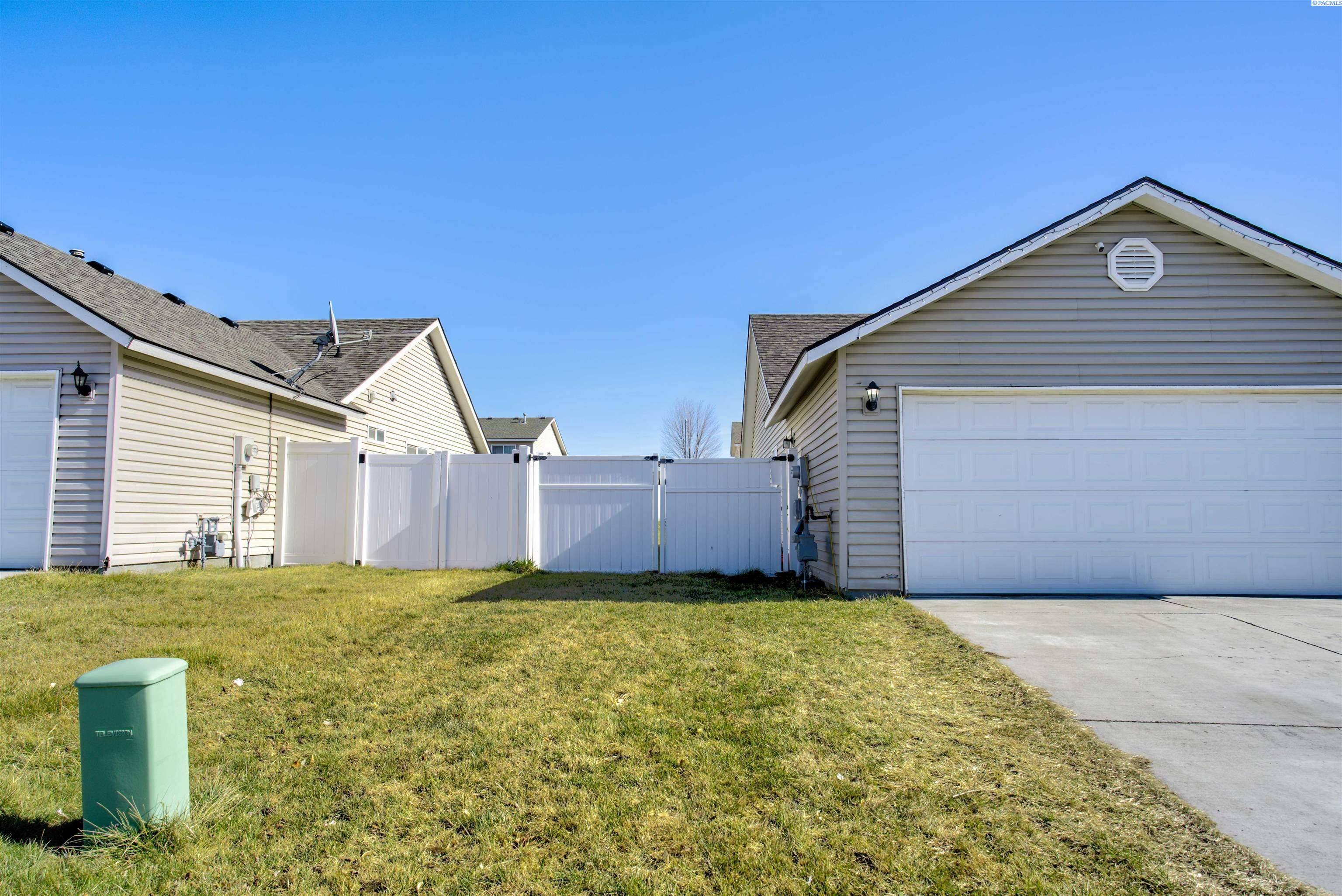 Pasco, WA 99301,5615 Tieton Lane