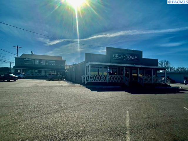 Kennewick, WA 99336,4415 W Clearwater #11