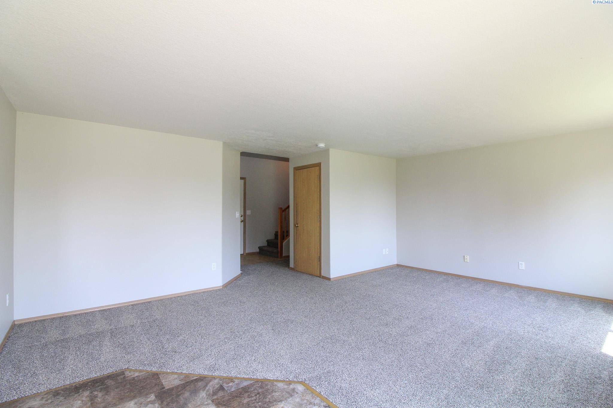 Pasco, WA 99301,8608 Overland Court