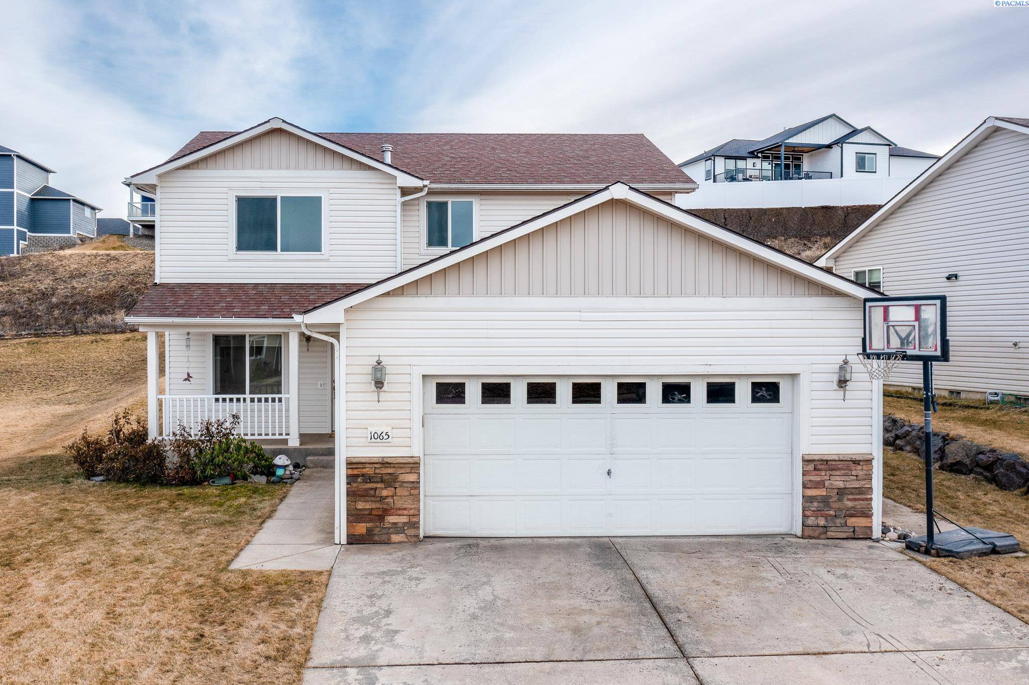 Pullman, WA 99163,1065 SW Latour Peak St