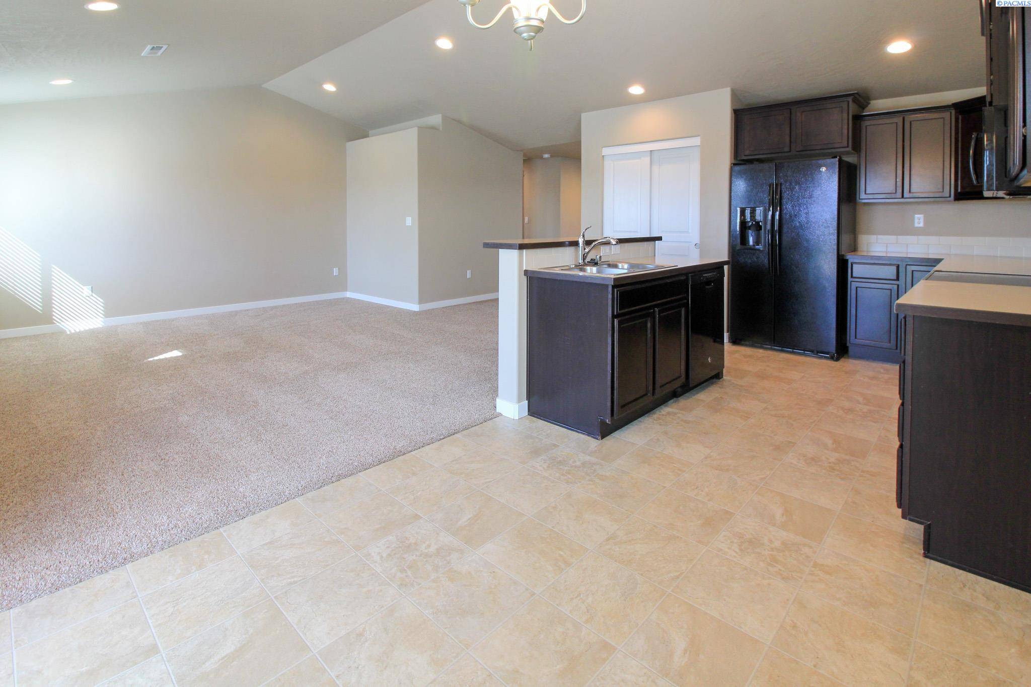 Pasco, WA 99301,5714 Rio Grande Lane