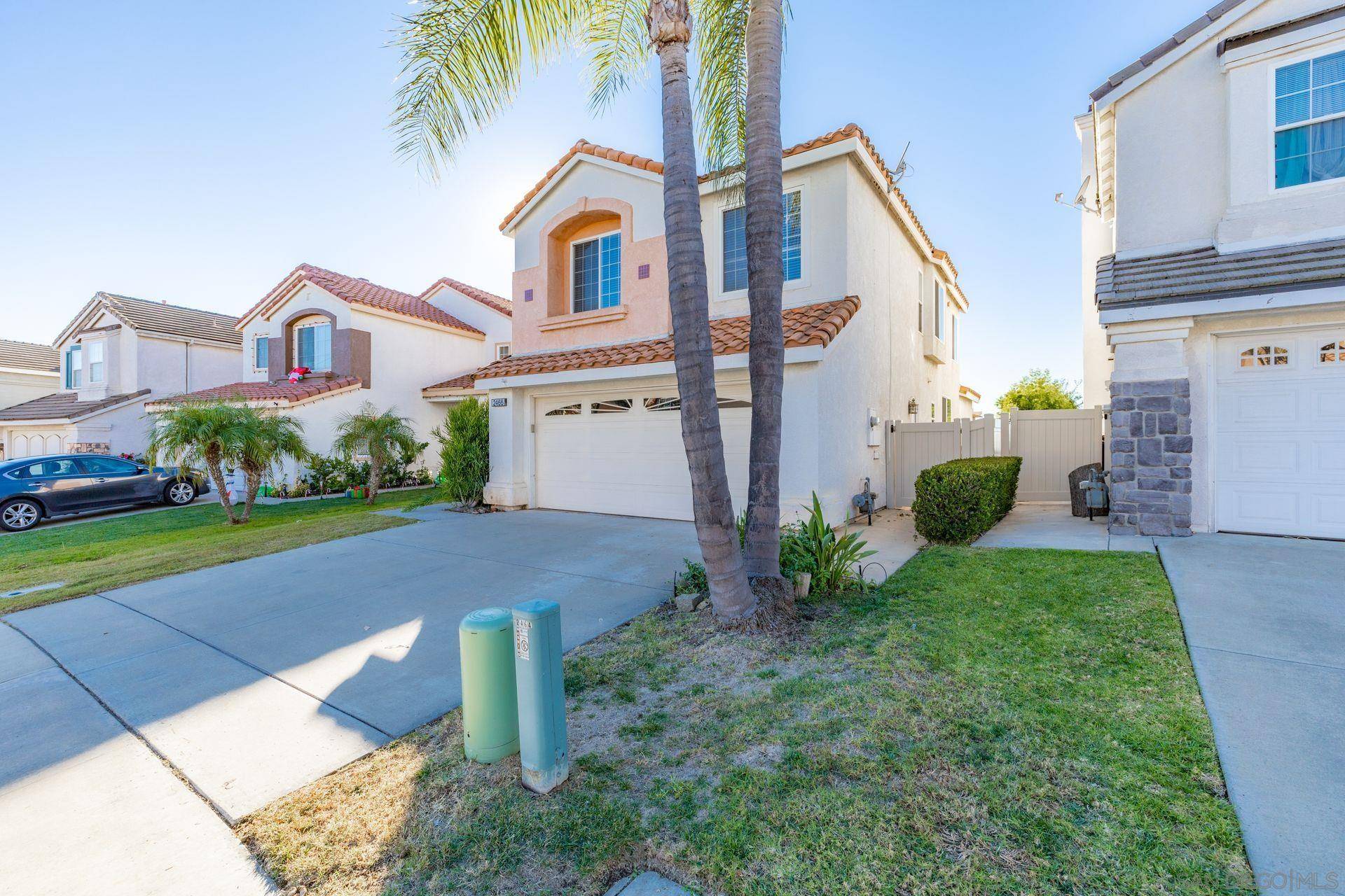 Escondido, CA 92026,2466 Bear Rock Gln