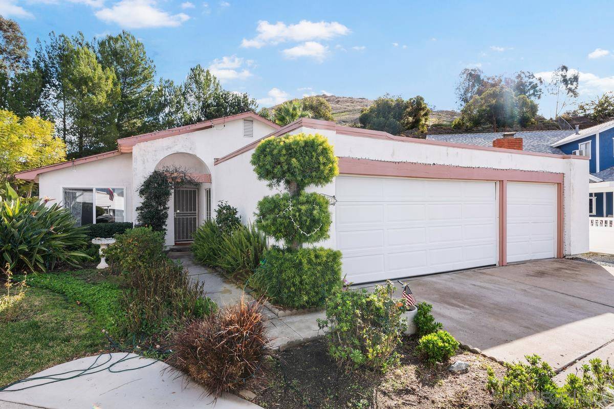 Poway, CA 92064,12907 Sunderland St