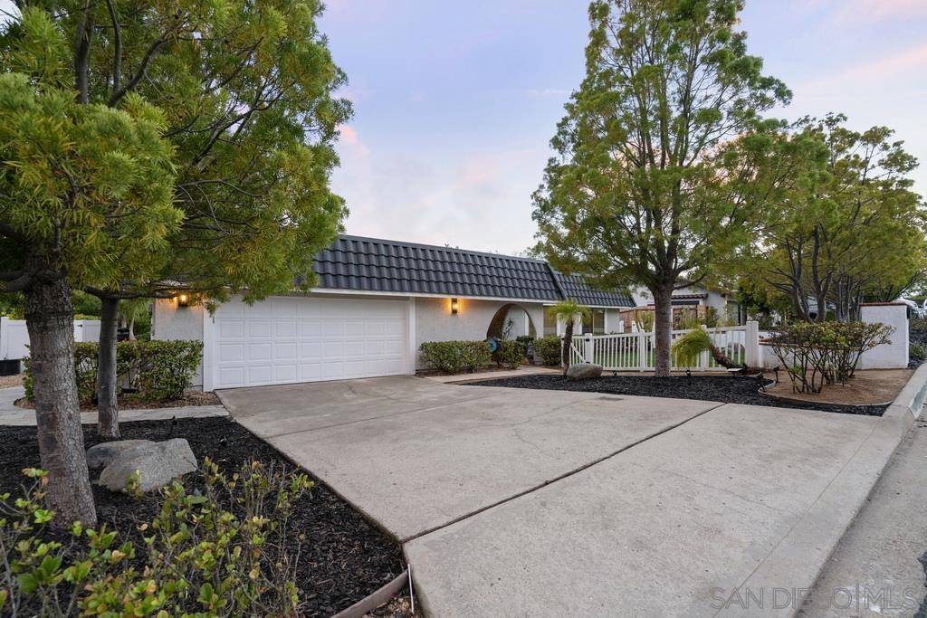 Poway, CA 92064,17669 St. Andrews Dr.