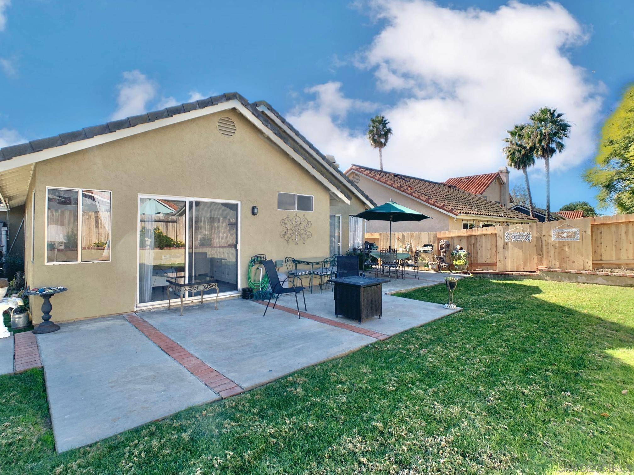 Oceanside, CA 92057,5332 BLACKBERRY WAY