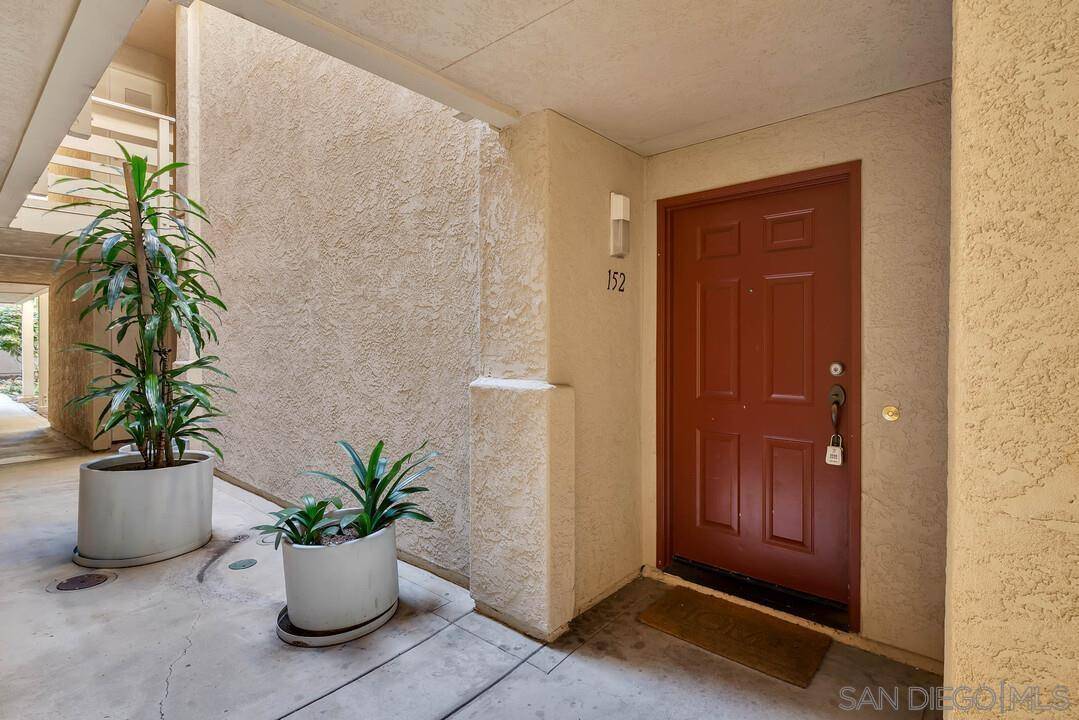 San Diego, CA 92131,11325 Affinity Ct #152