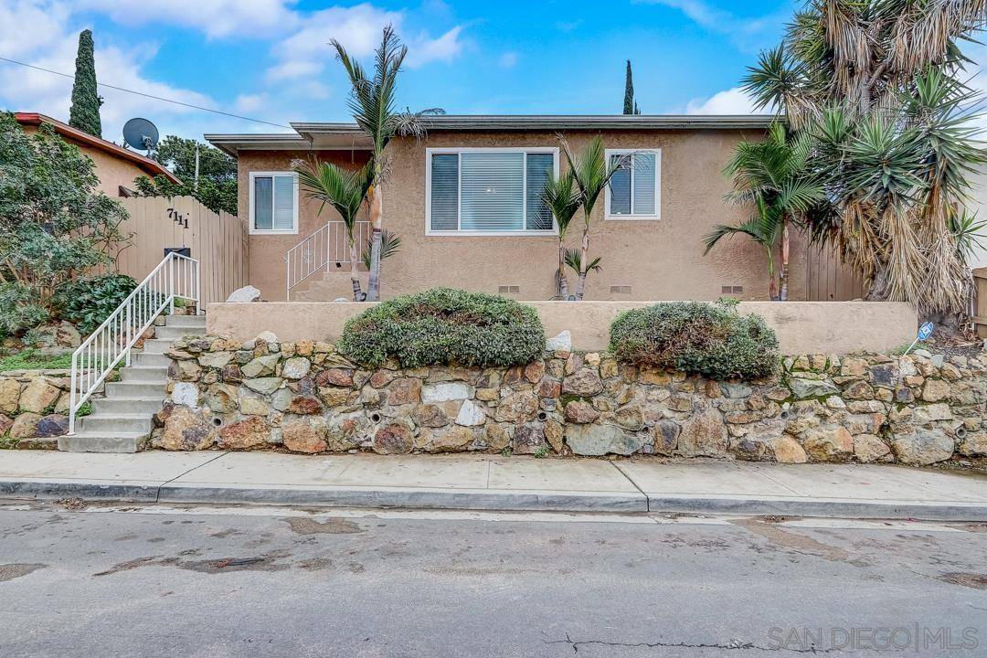 La Mesa, CA 91941,7111 Boulevard Dr