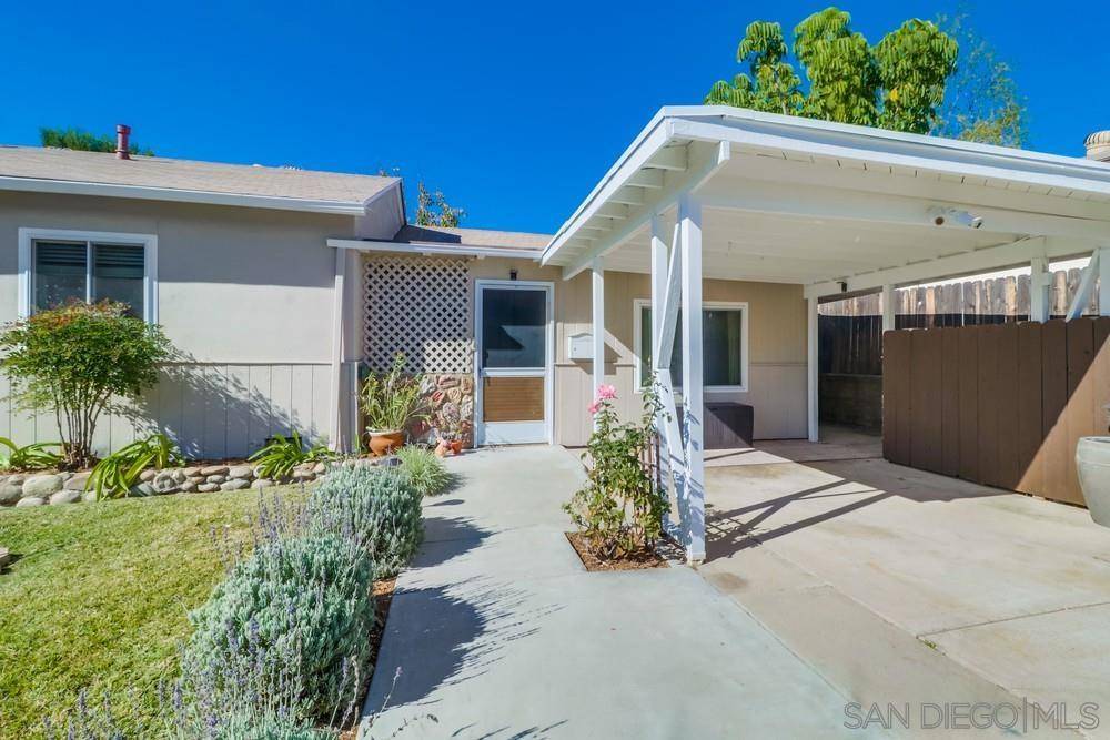 La Mesa, CA 91941,3586 Trophy Drive