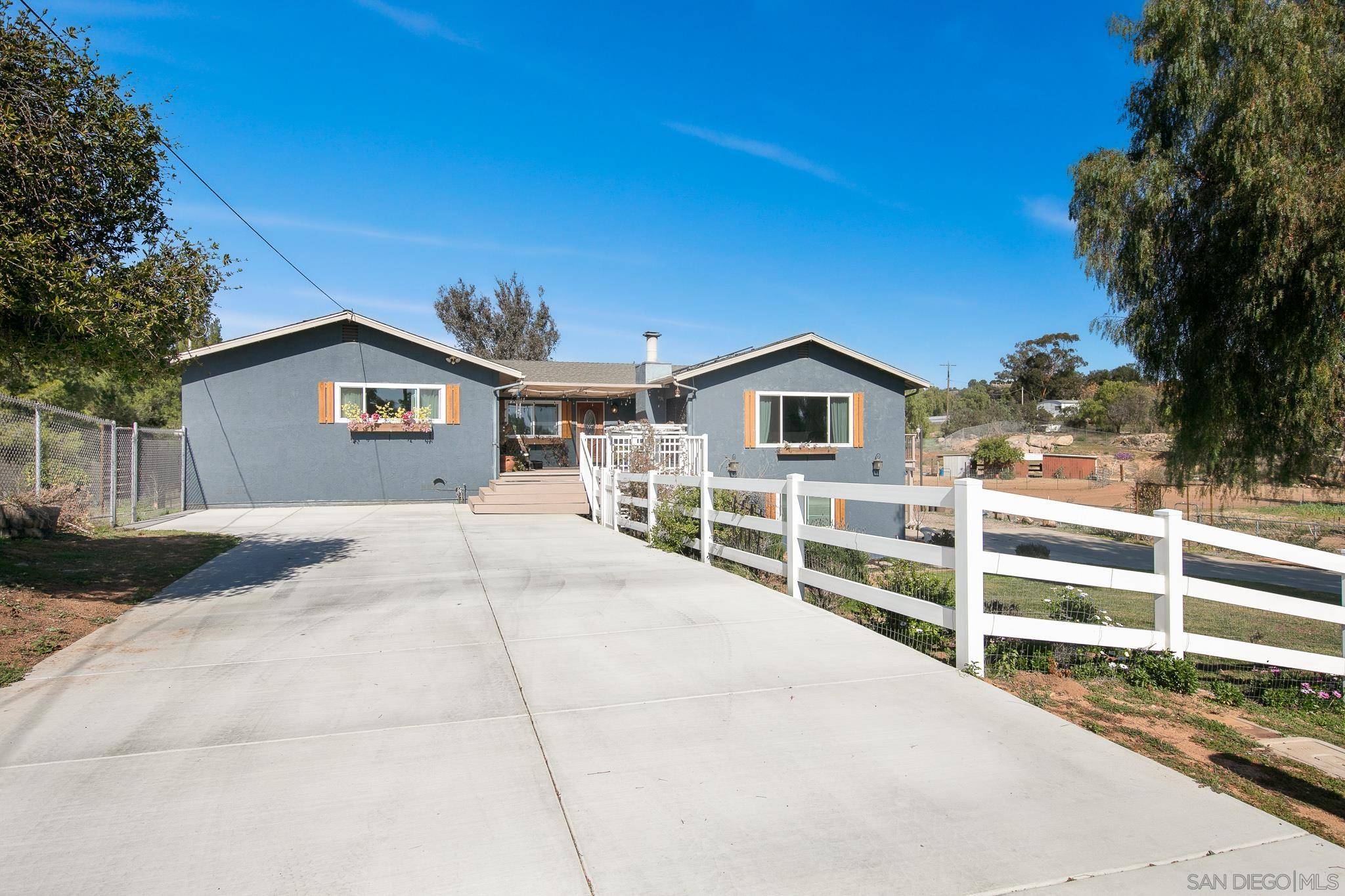 Ramona, CA 92065,2125 Olive