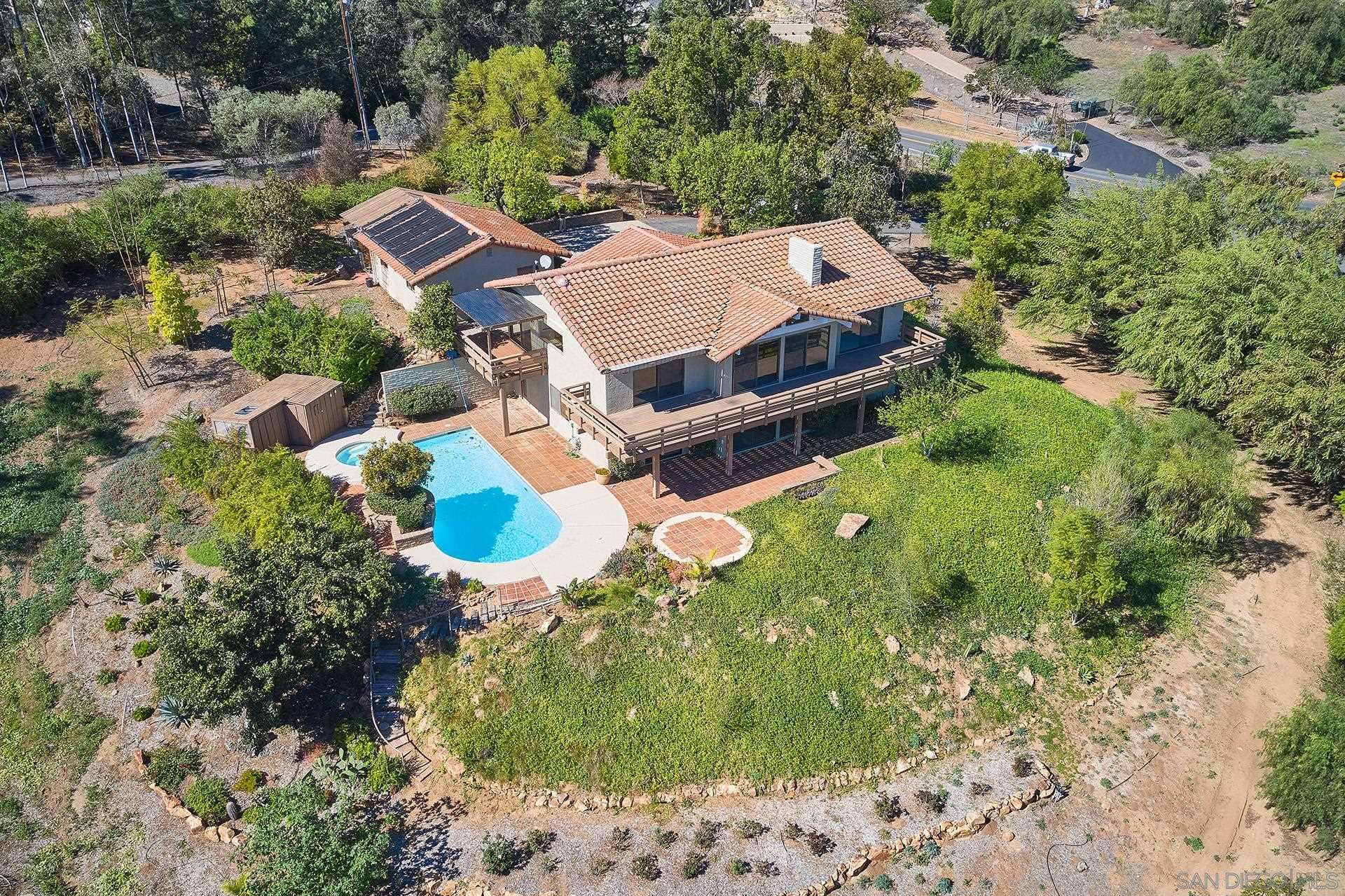 Poway, CA 92064,14857 High Valley Rd