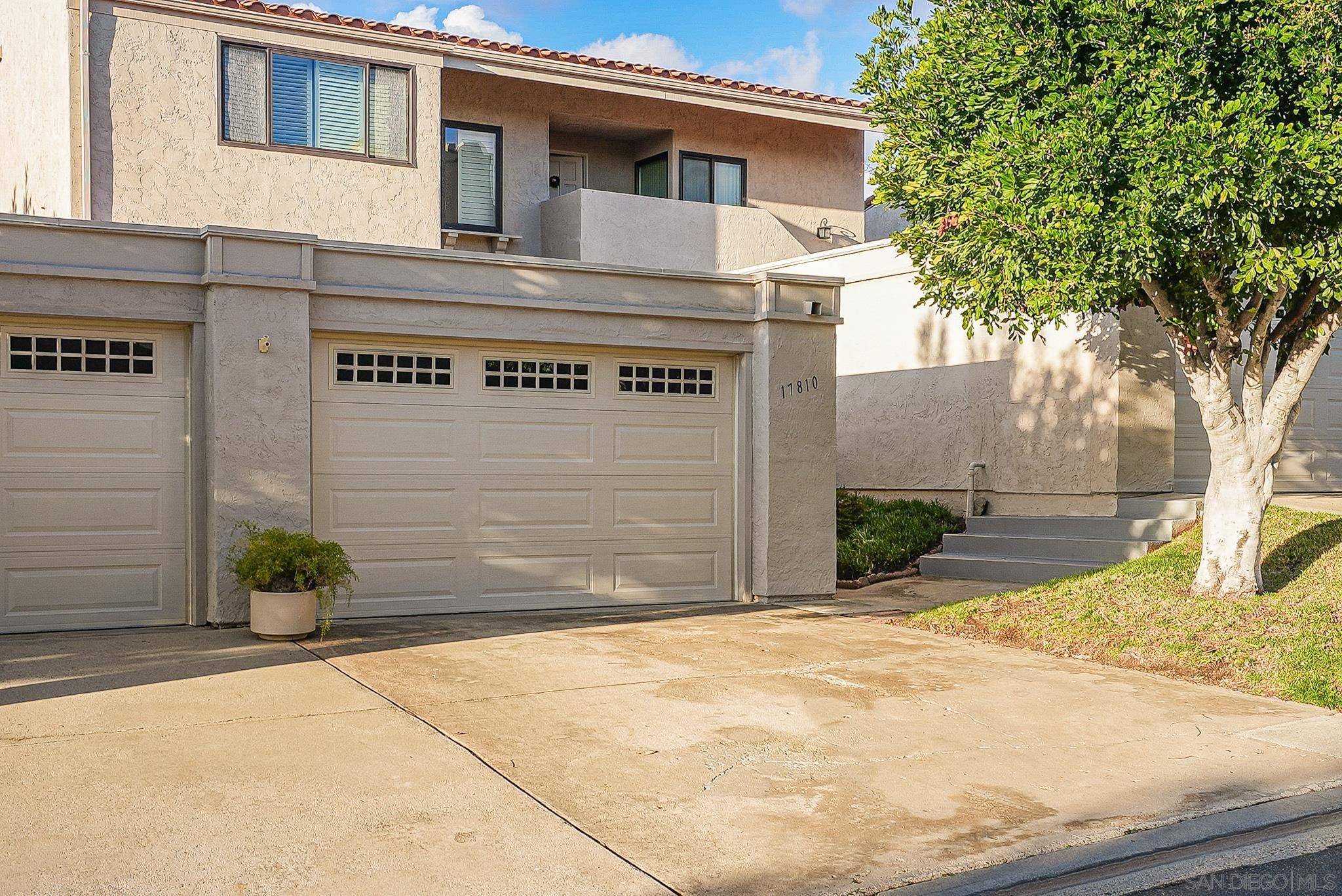 Poway, CA 92064,17810 Villamoura Dr