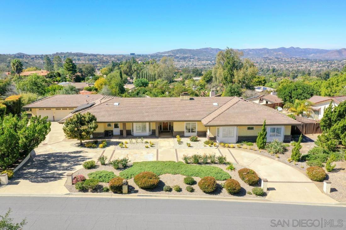 Poway, CA 92064,15938 Overview Road