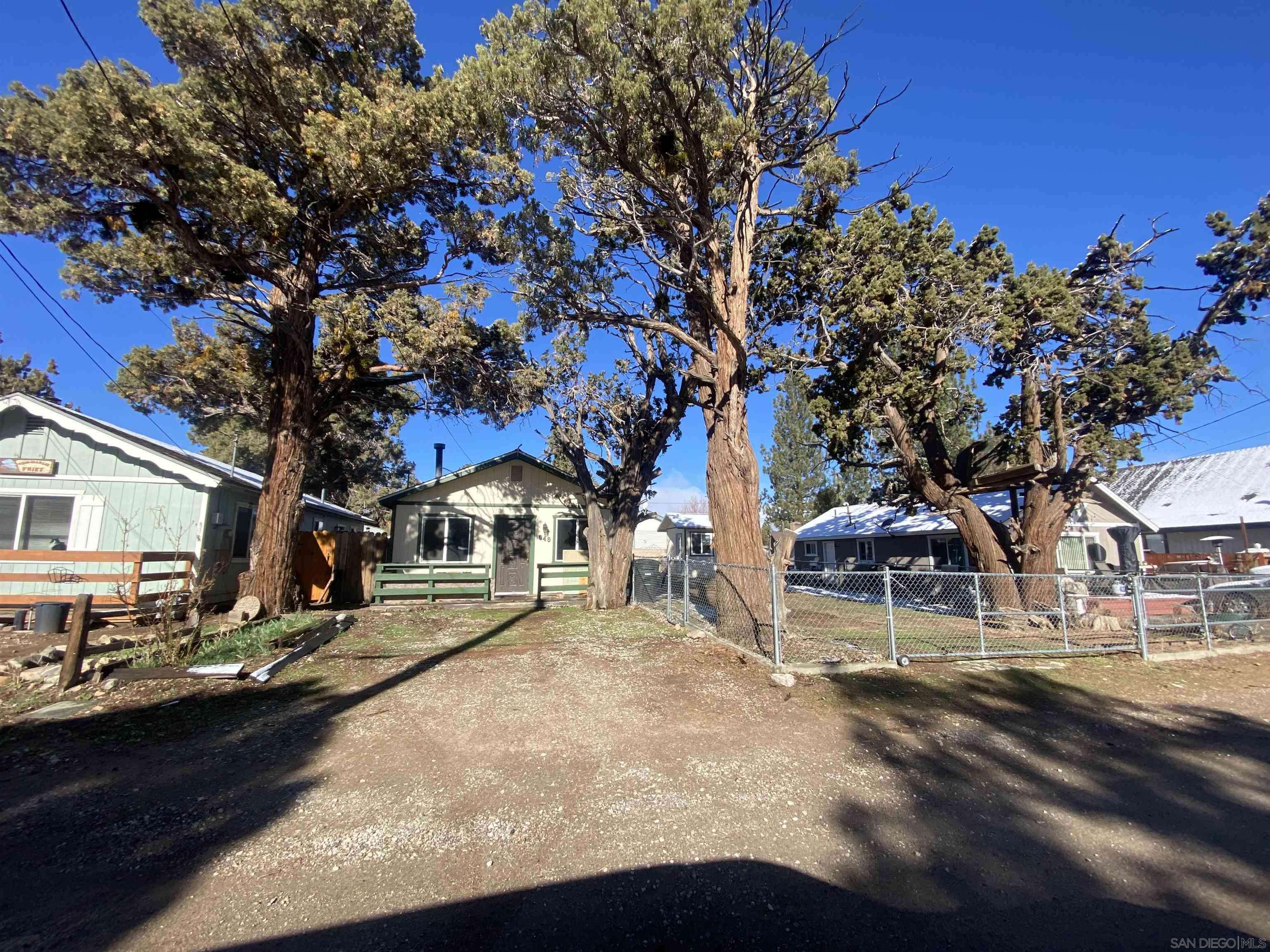 Big Bear City, CA 92314,949 Hemlock Ln