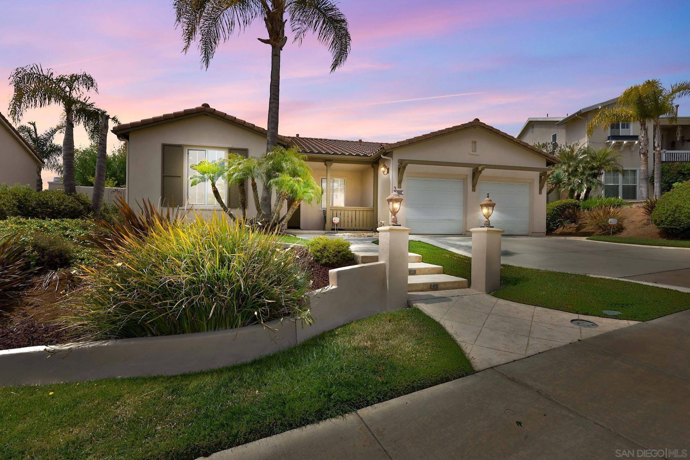 Carlsbad, CA 92011,1581 Martingale Ct