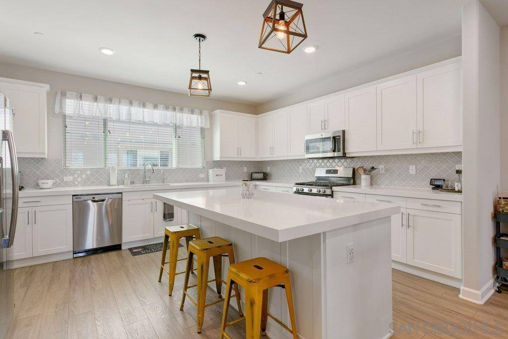 Oceanside, CA 92056,3526 CONNER WAY