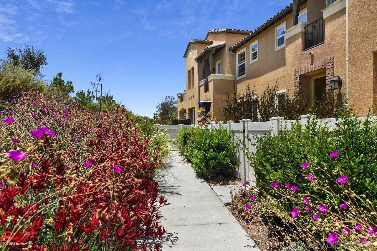 Carlsbad, CA 92010,3385 Cordillera Ct