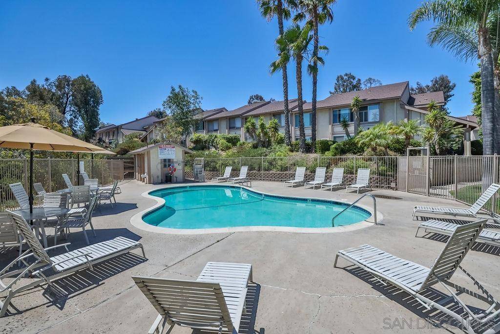 La Mesa, CA 91942,5440 Baltimore Drive #143
