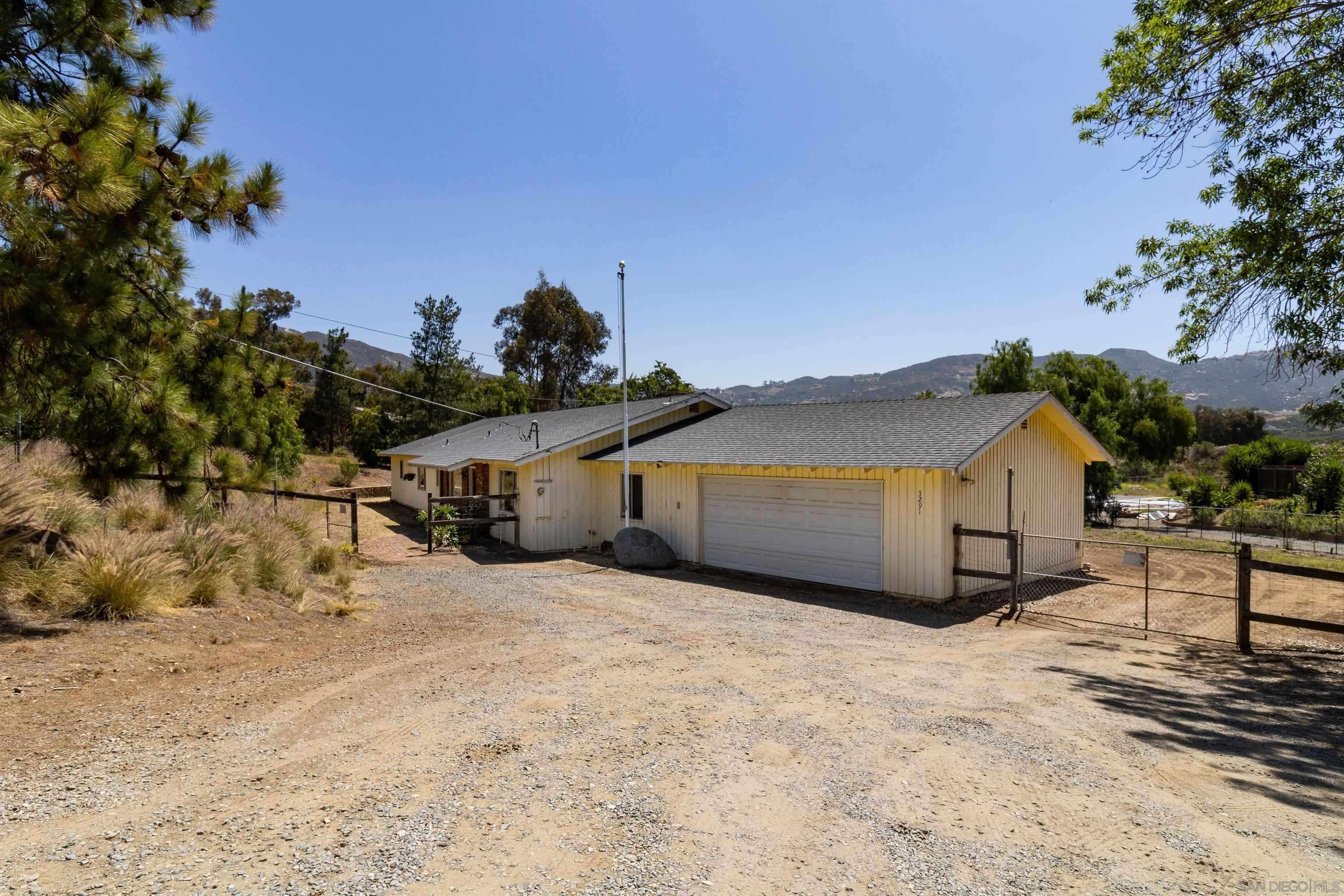 Jamul, CA 91935,3291 Pleasant View Ln