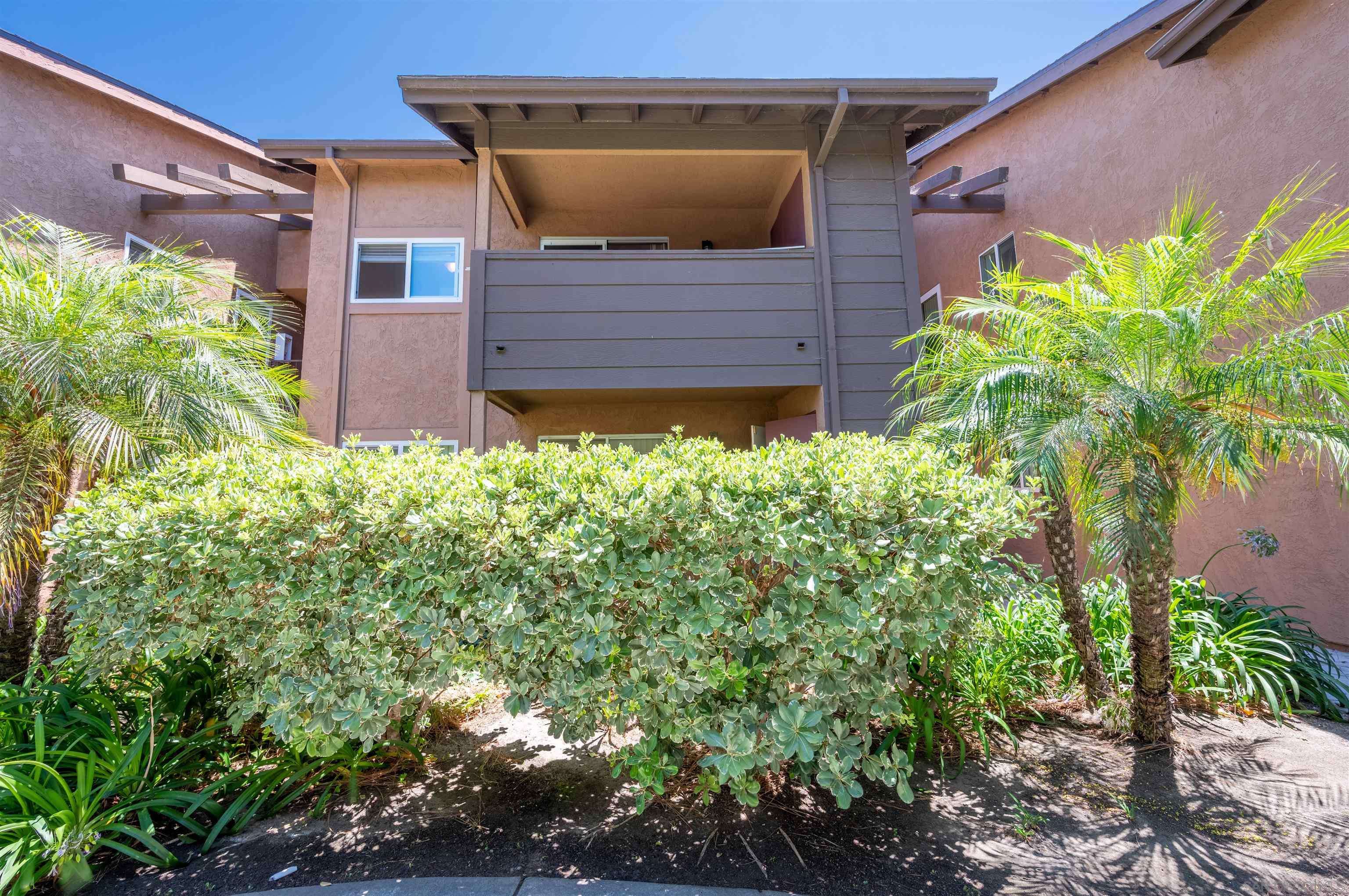 Oceanside, CA 92057,514 Calle Montecito #78