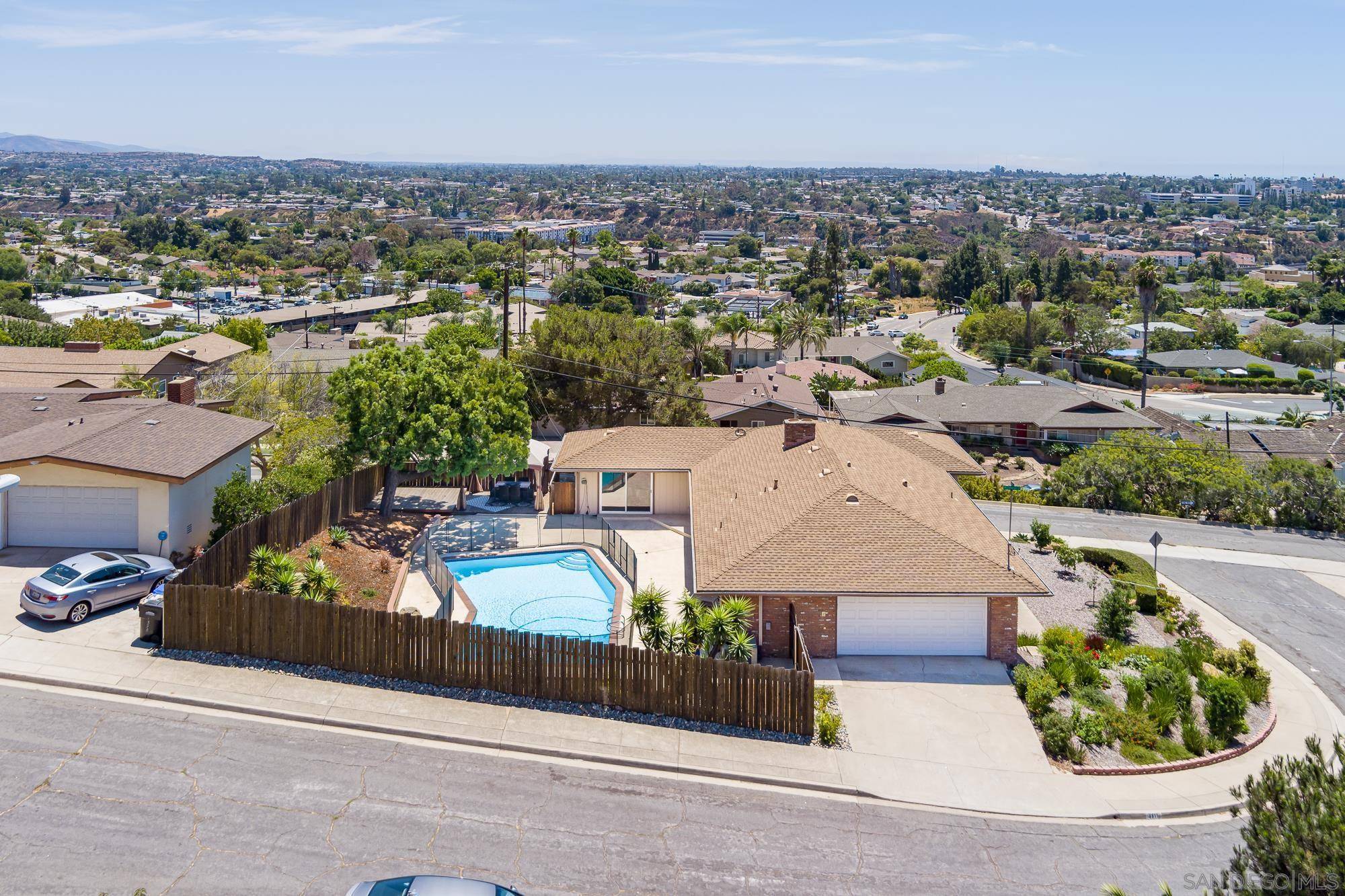 San Diego, CA 92120,5811 Rockhurst Court