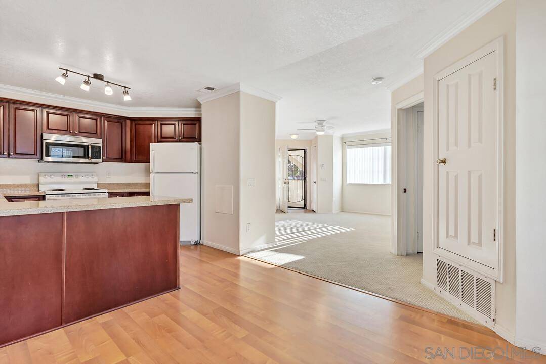 Oceanside, CA 92056,3520 Paseo De Los Americanos #103