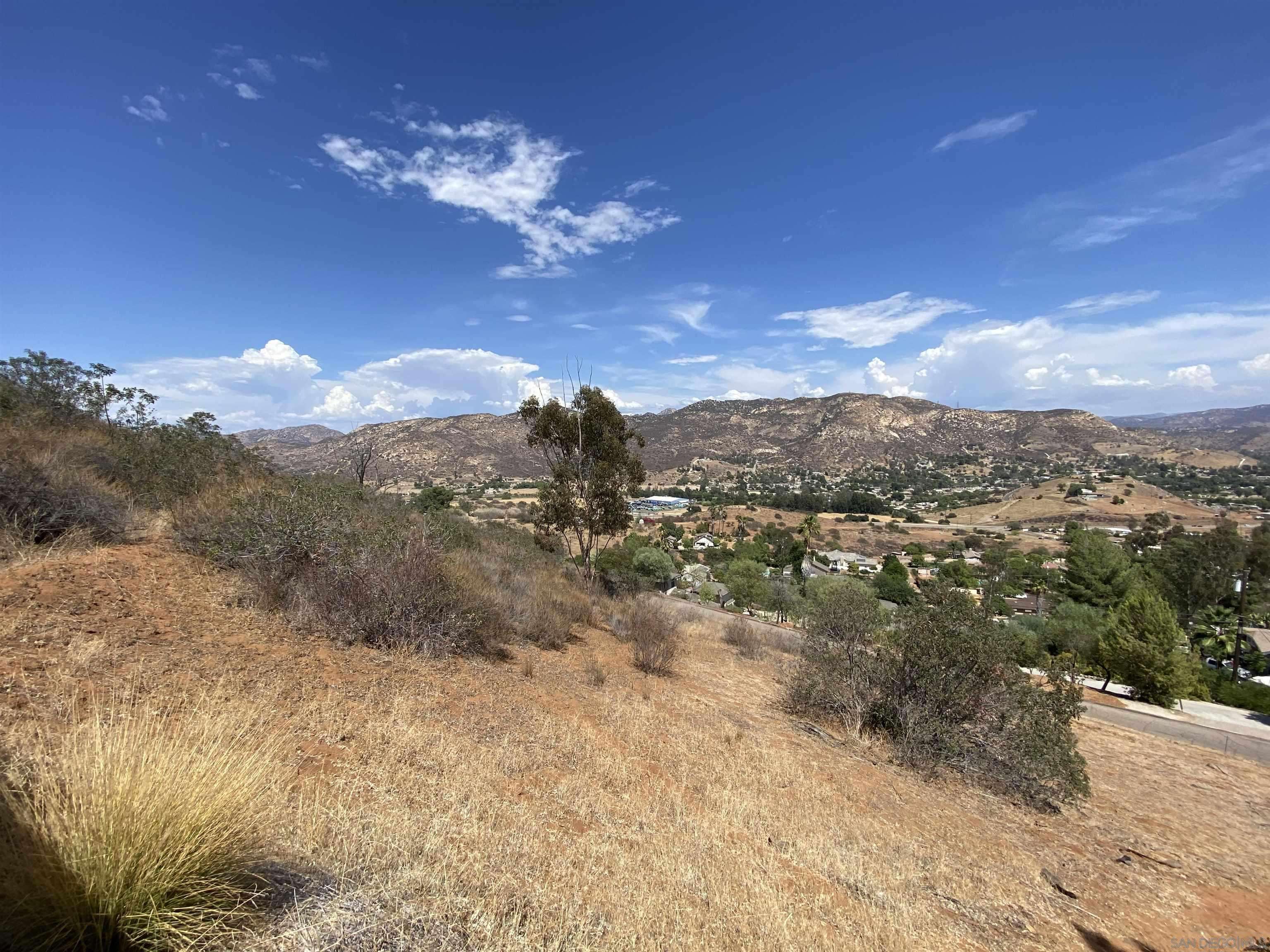 Lakeside, CA 92040,000 Hi Ridge Road #09